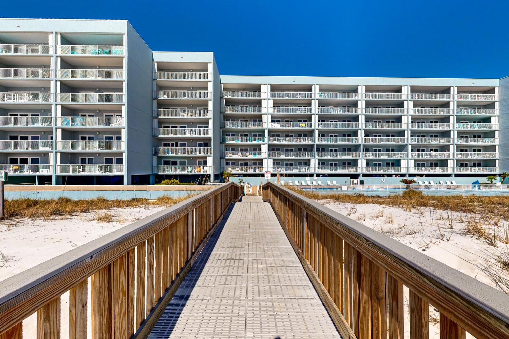 Islander 5004 Apartment *