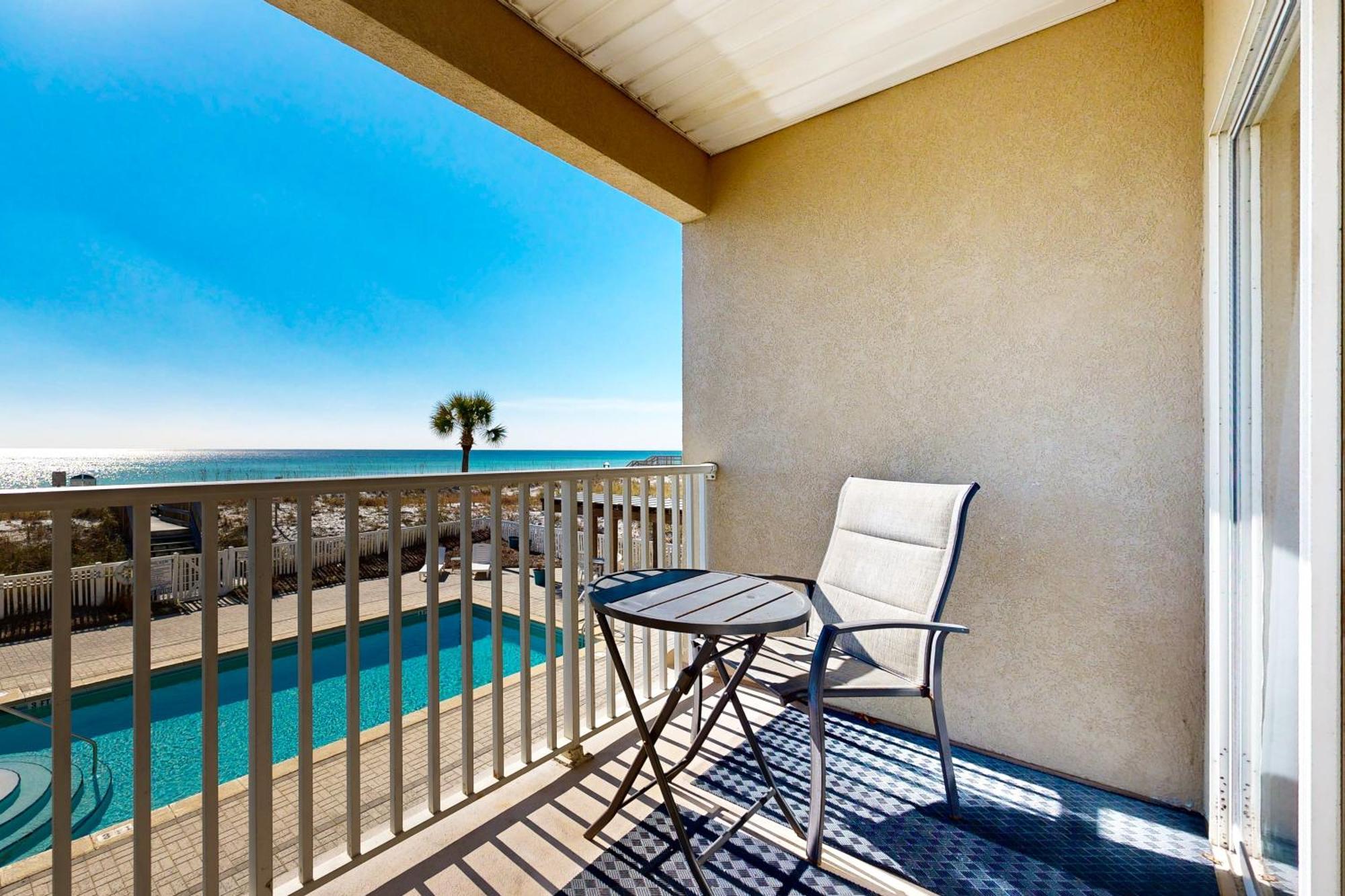 Veranda 101 Apartment