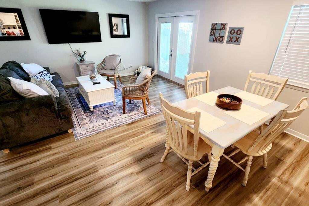 Sea Glass Getaway Holiday home