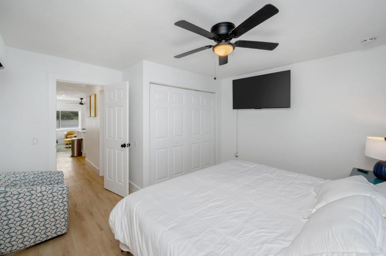 Beachfront With Pool Access Bluefish 7