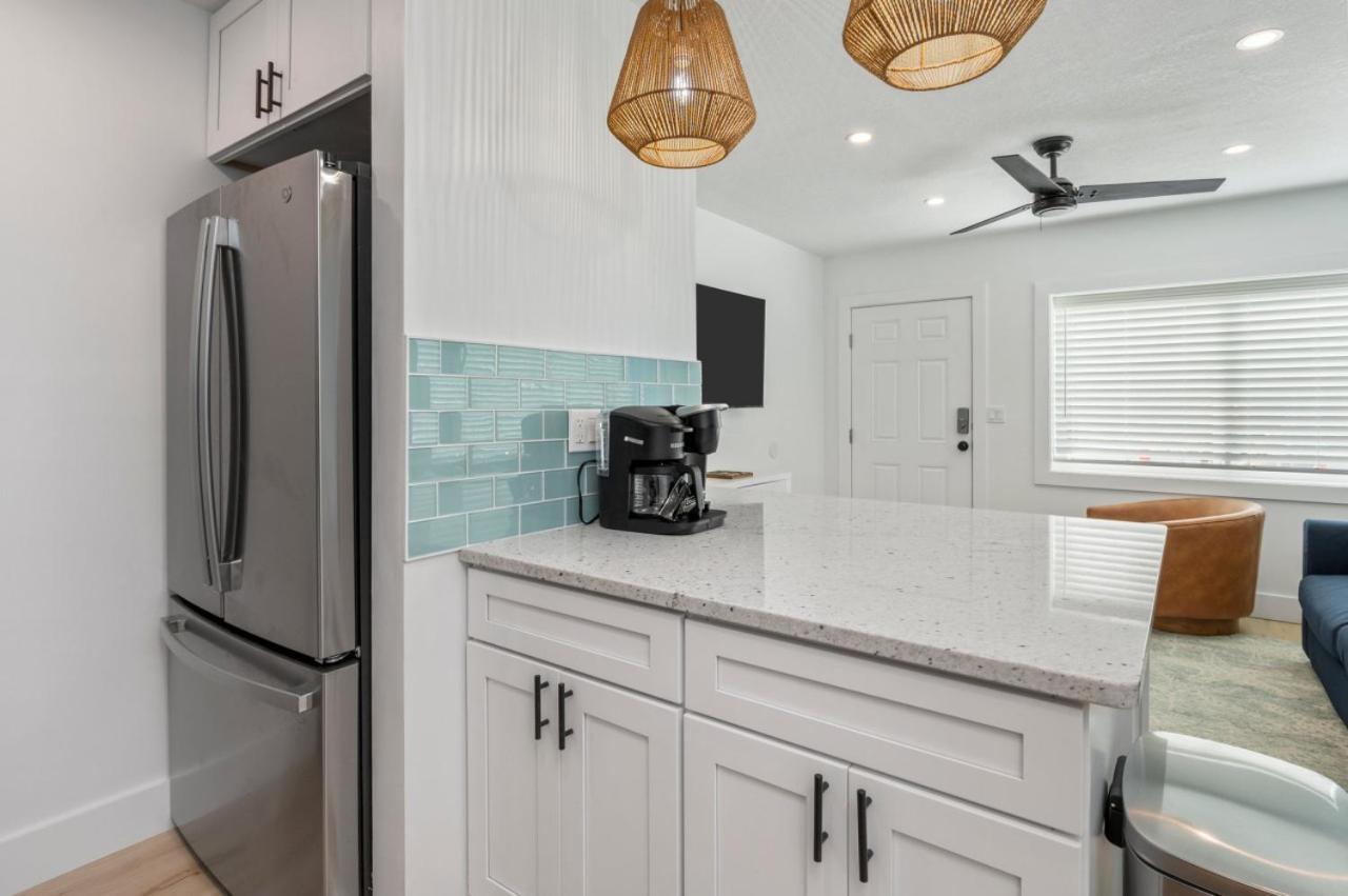 Beachfront With Pool Access Bluefish 1 *