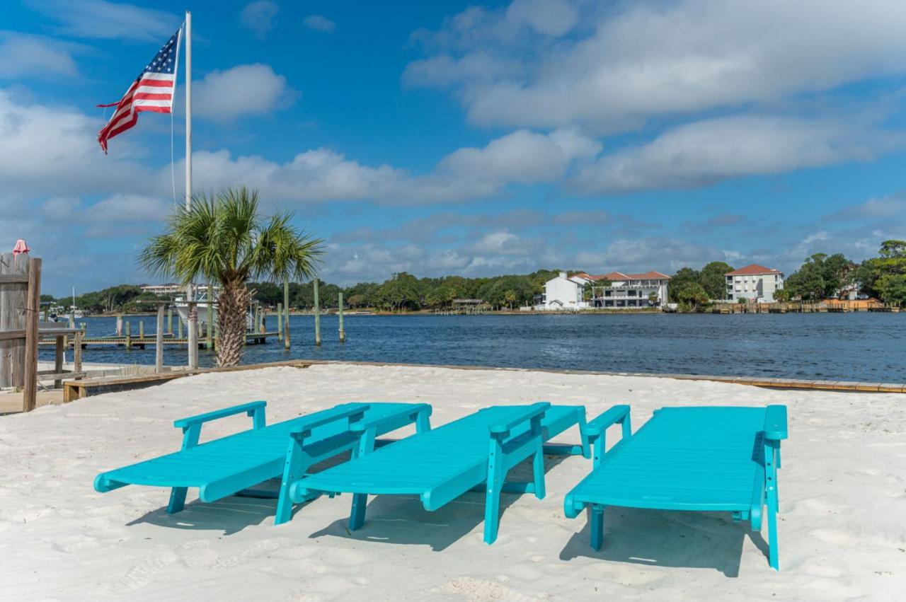 Beachfront With Pool Access Bluefish 1 *