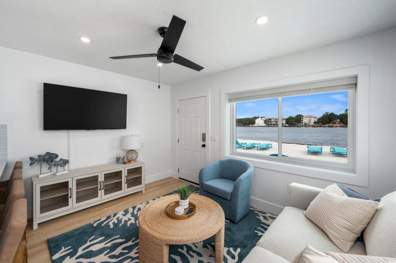 Apartment Beachfront With Pool Access Bluefish 4