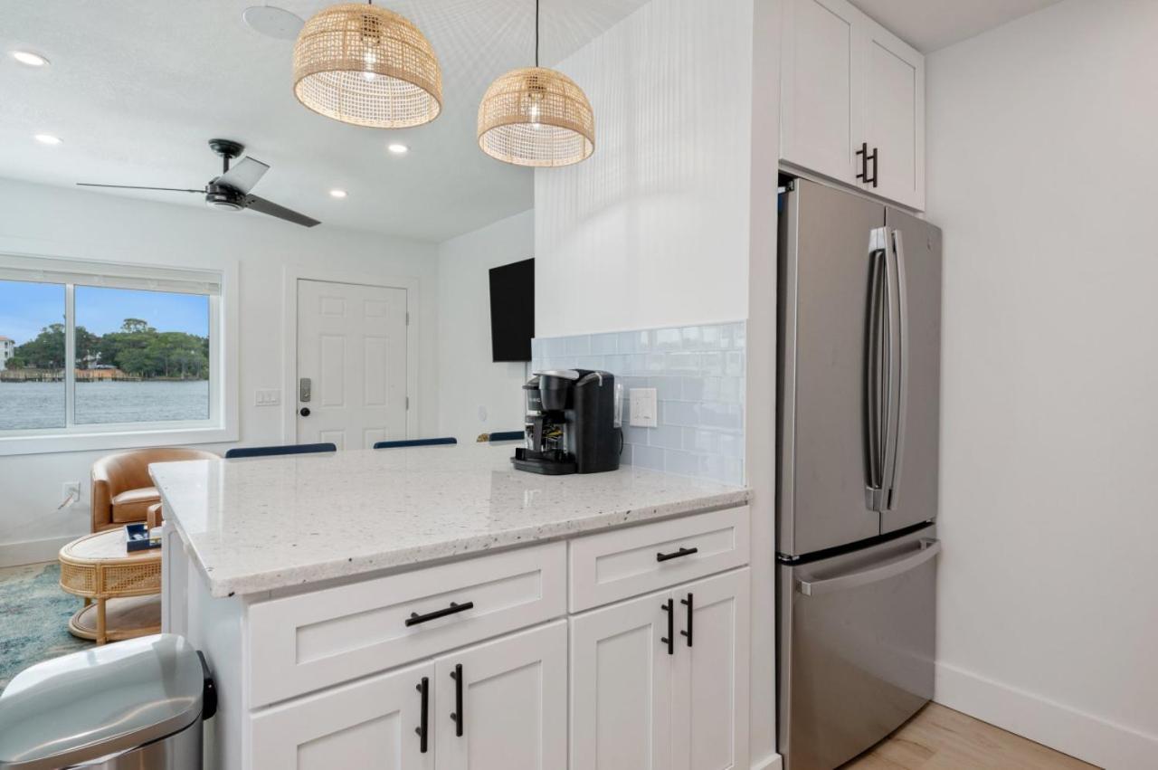 Beachfront With Pool Access Bluefish 5 Apartment *