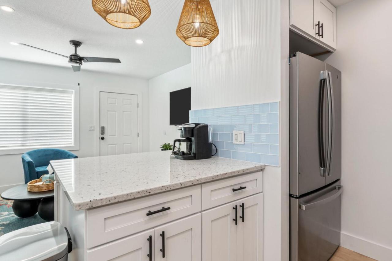 Apartment Beachfront With Pool Access Bluefish 2 *