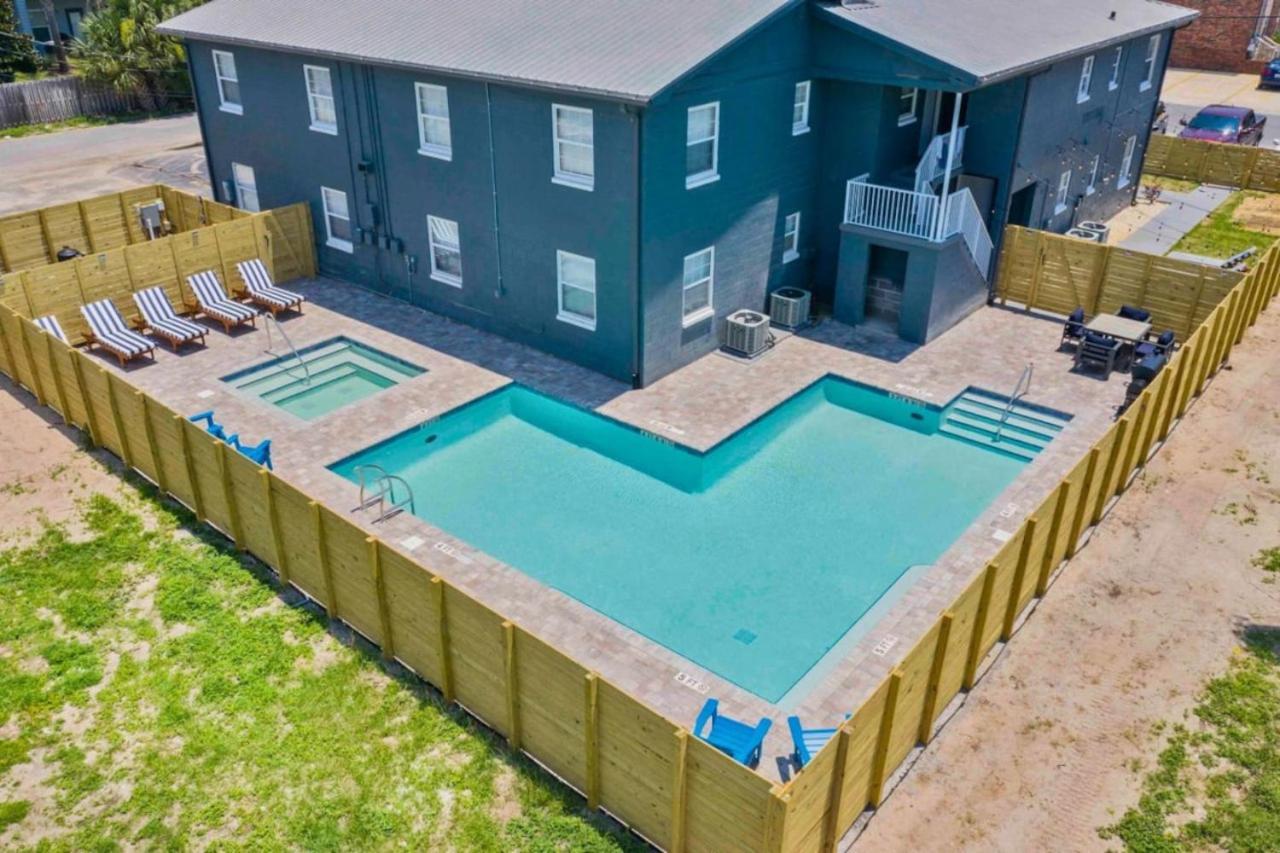 Pool And Heated Spa-bluefish 3 - Oka Island 2br Apartment *