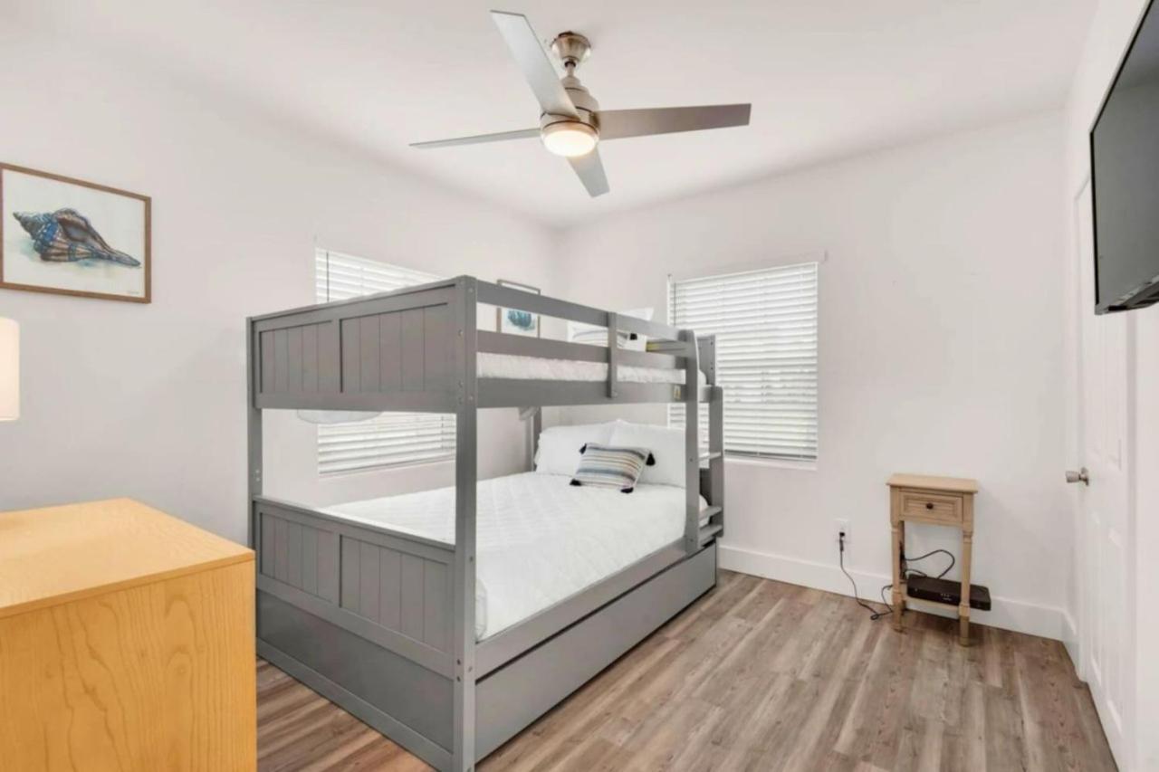 Pool And Heated Spa-bluefish 3 - Oka Island 2br Apartment
