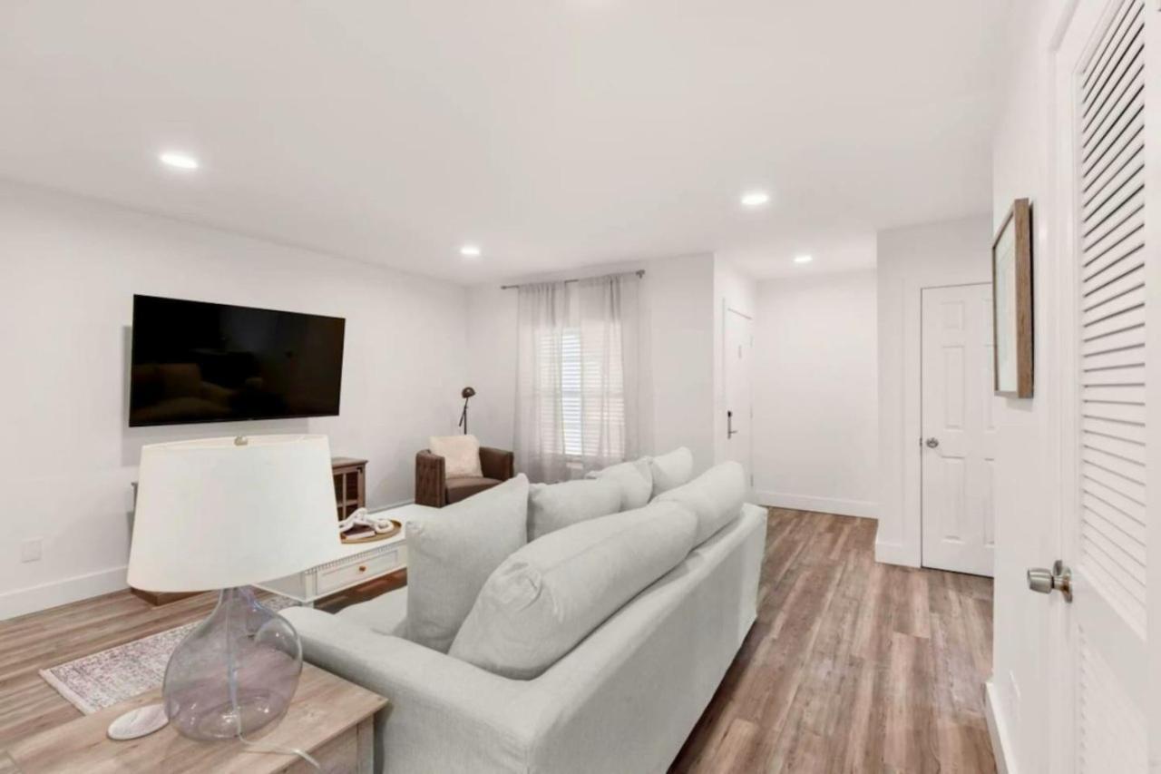 Apartment Pool And Heated Spa-bluefish 3 - Oka Island 2br