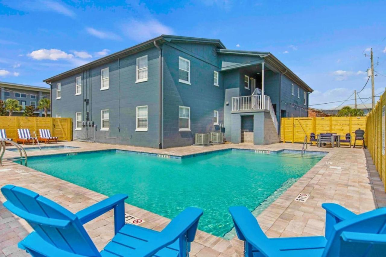 Pool And Heated Spa-bluefish 3 - Oka Island 2br Apartment