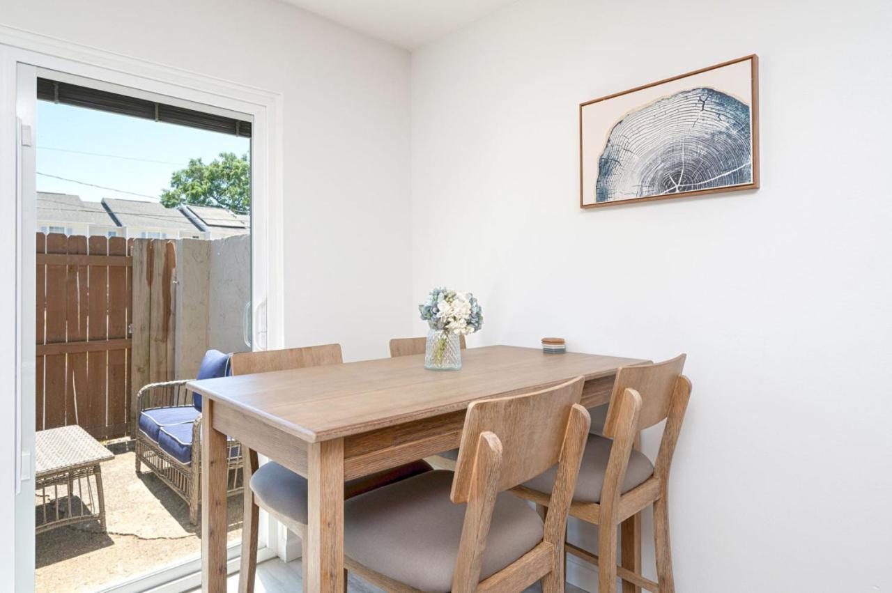 Sunny Haven: 1br Townhome In Walton Apartment