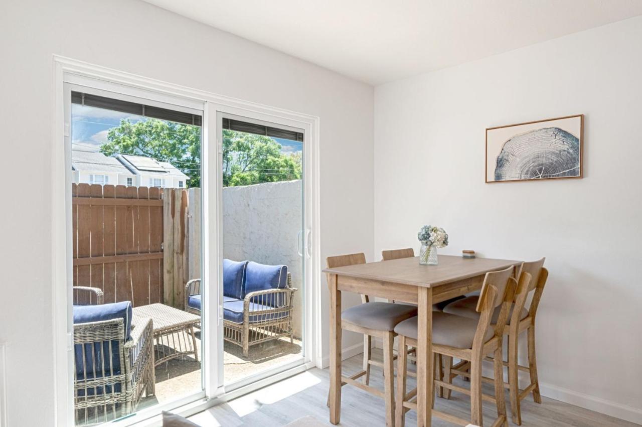 Sunny Haven: 1br Townhome In Walton Apartment *