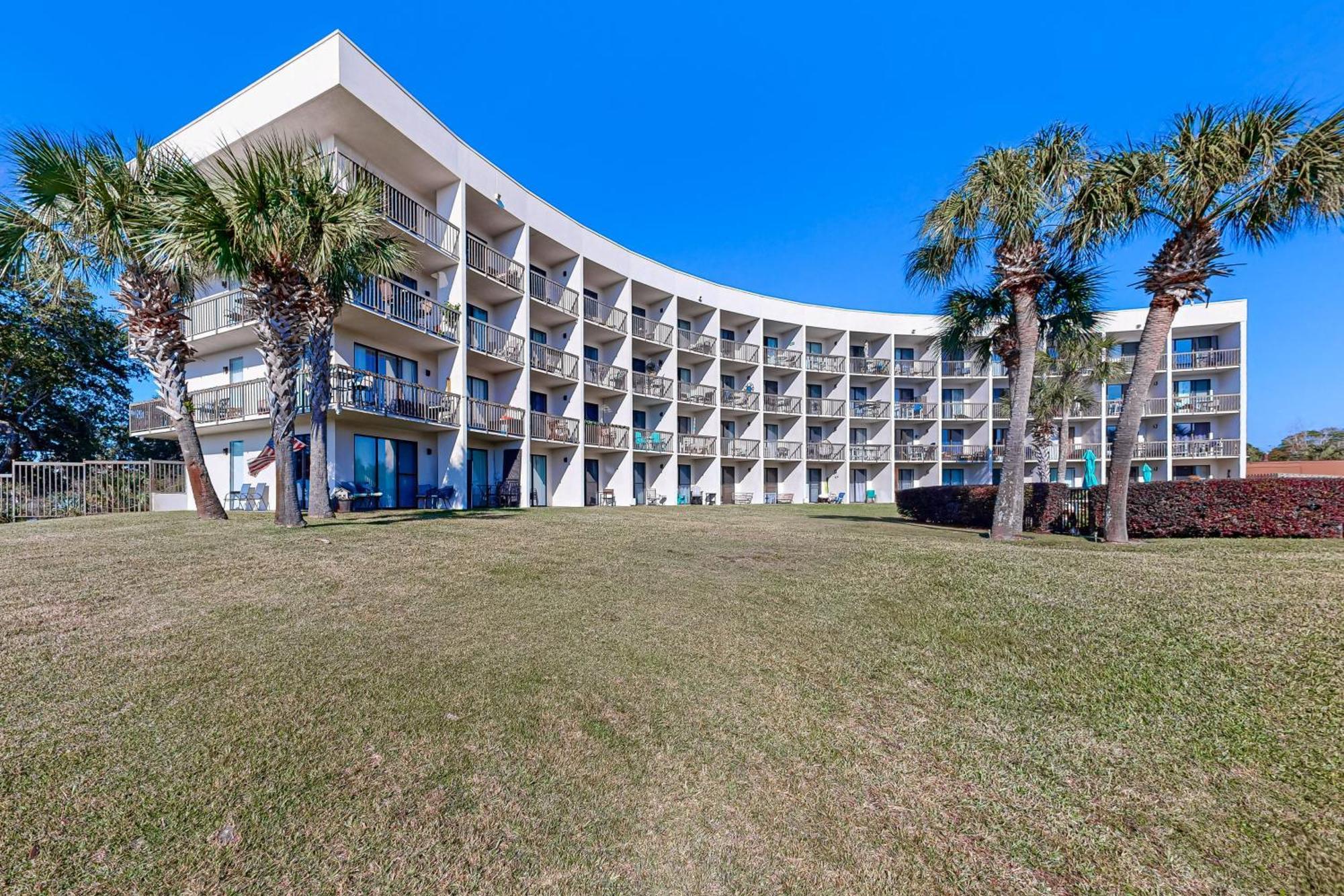 Apartment Pirates Bay Iii Fort Walton Beach