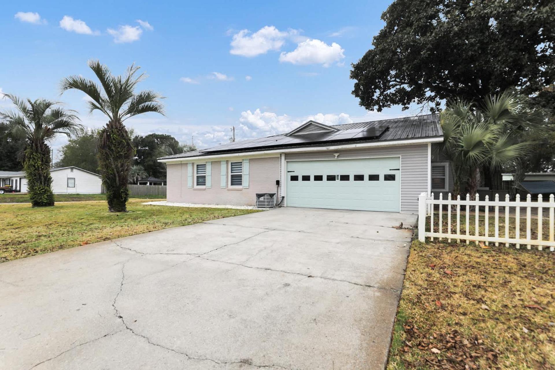 Ocean - 5 Bedroom Retreat With Pickleball, Arcade, Grill & Access! *