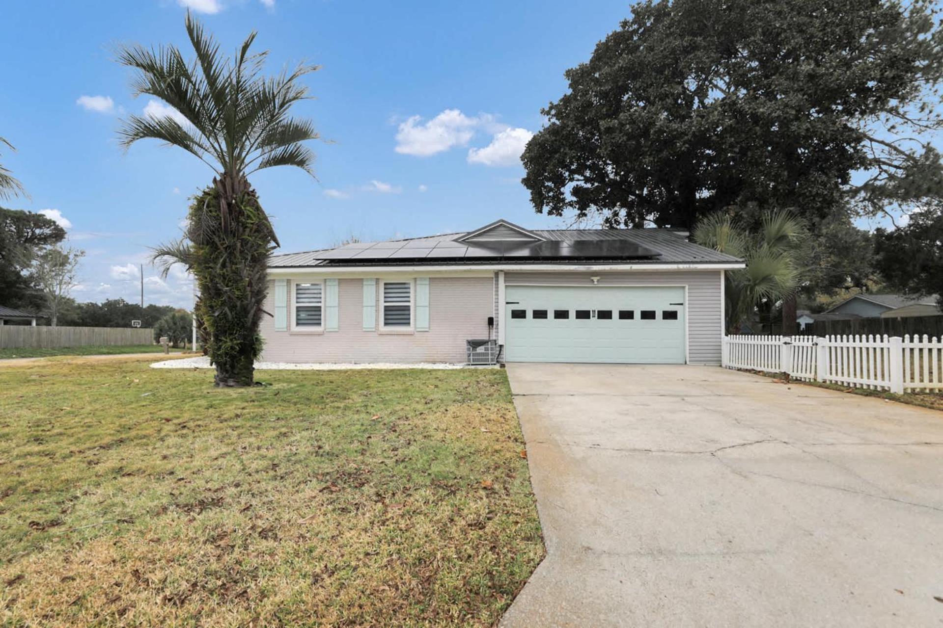 Ocean - 5 Bedroom Retreat With Pickleball, Arcade, Grill & Access!