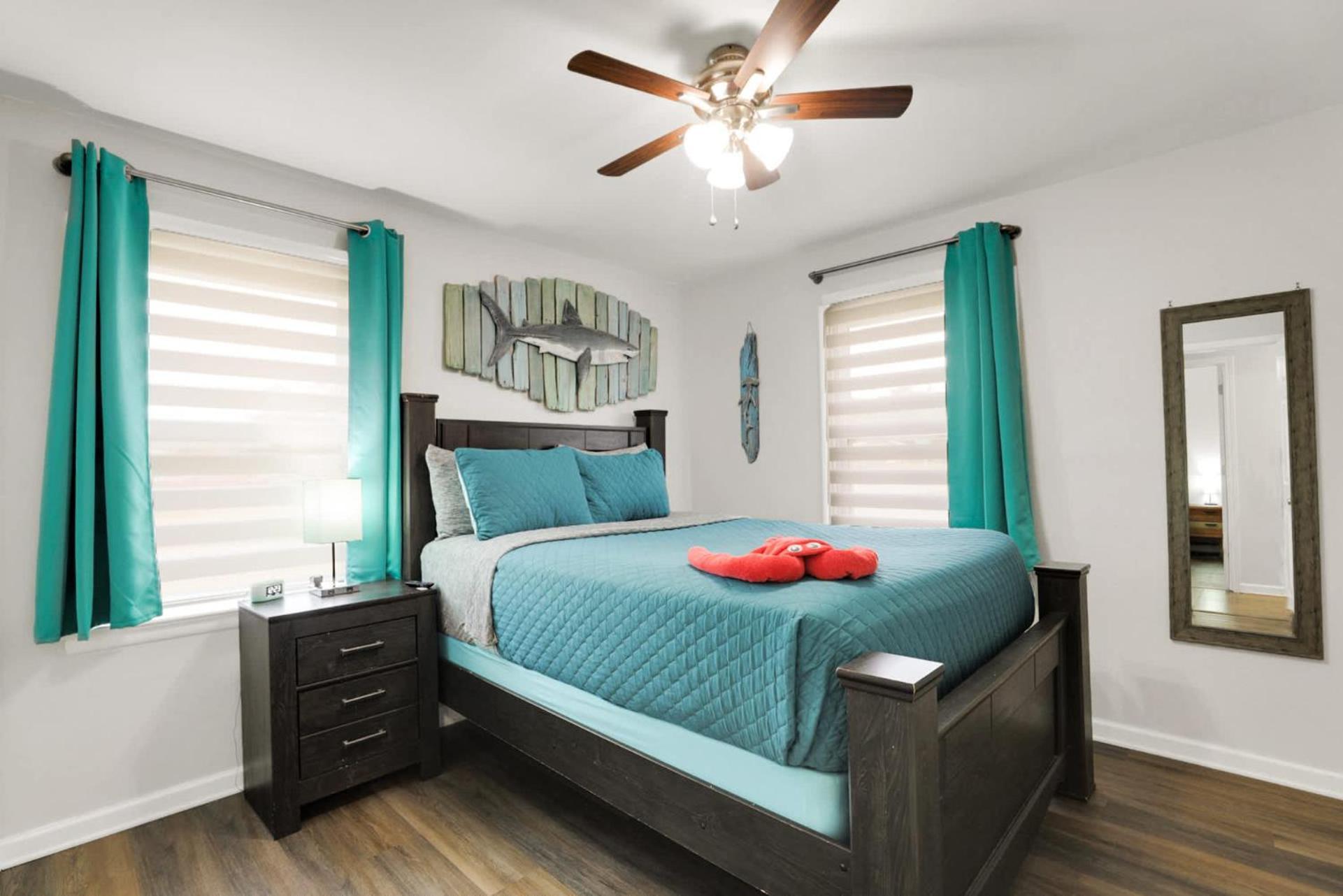 Holiday home Ocean - 5 Bedroom Retreat With Pickleball, Arcade, Grill & Access!