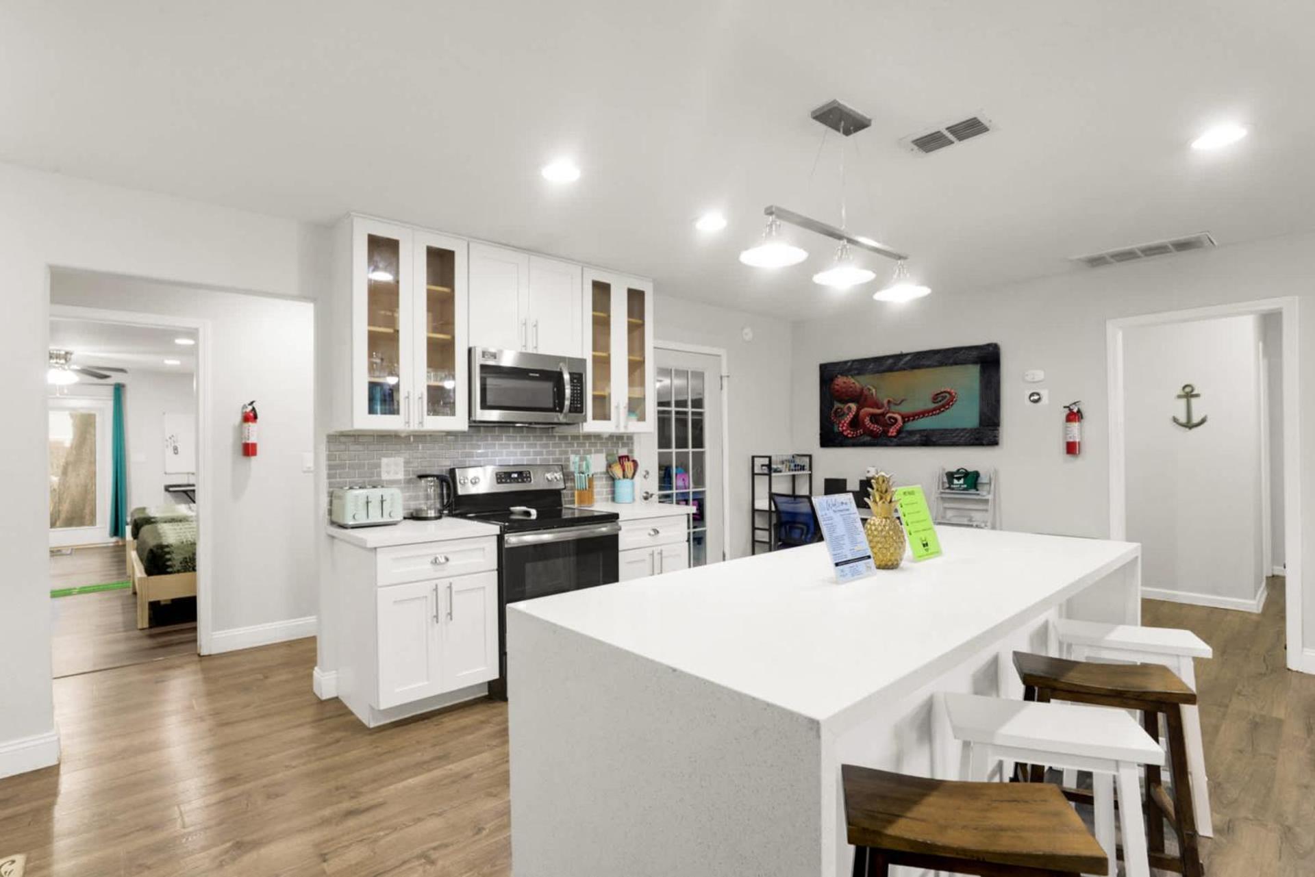 Ocean - 5 Bedroom Retreat With Pickleball, Arcade, Grill & Access! Fort Walton Beach