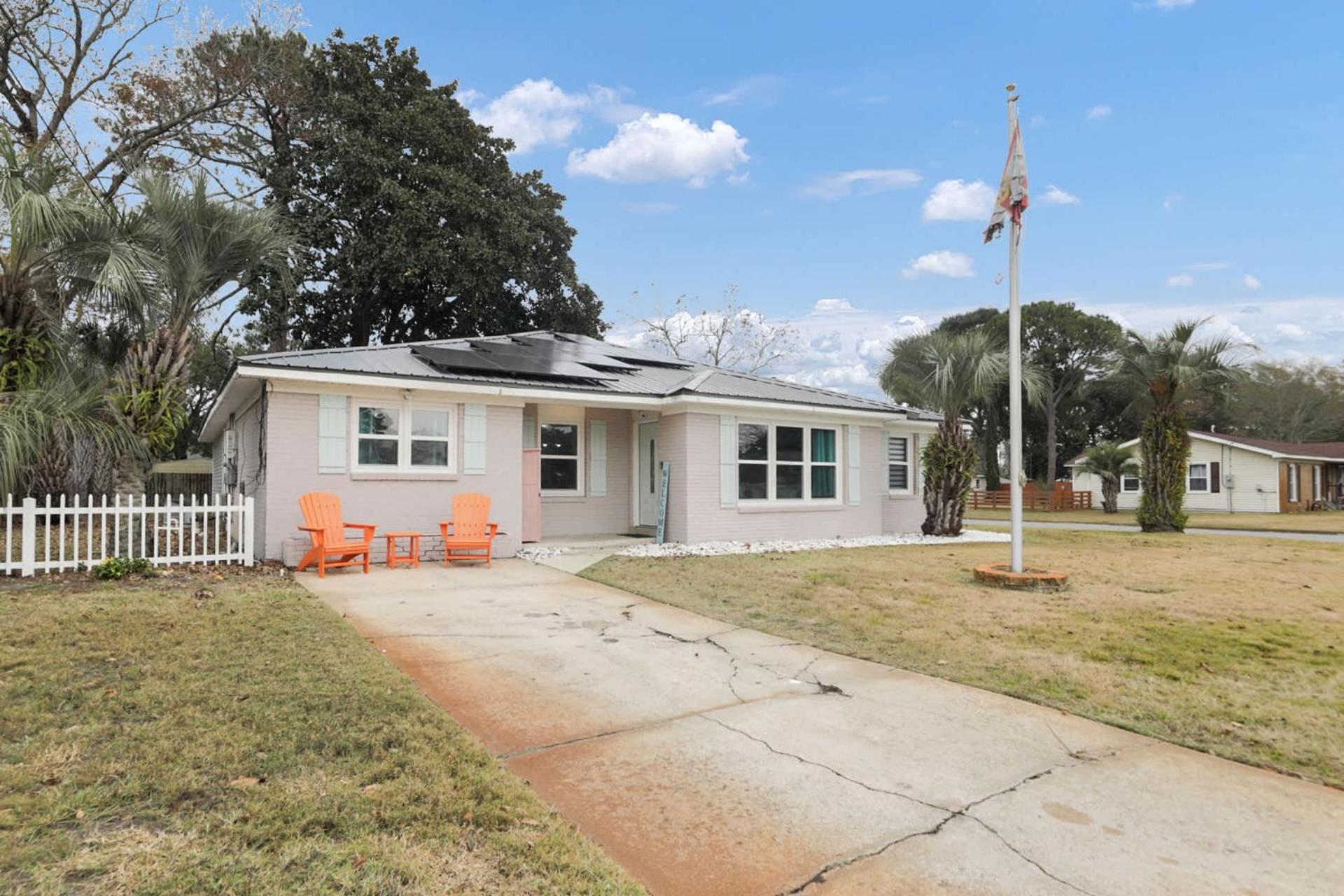 Ocean - 5 Bedroom Retreat With Pickleball, Arcade, Grill & Access! * Fort Walton Beach