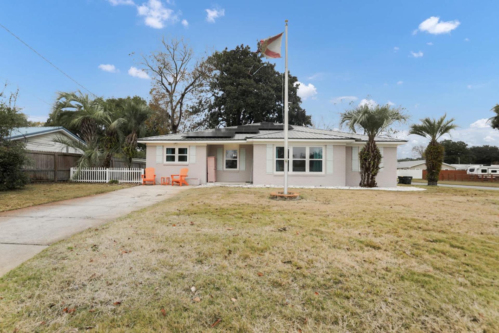 Ocean - 5 Bedroom Retreat With Pickleball, Arcade, Grill & Access!