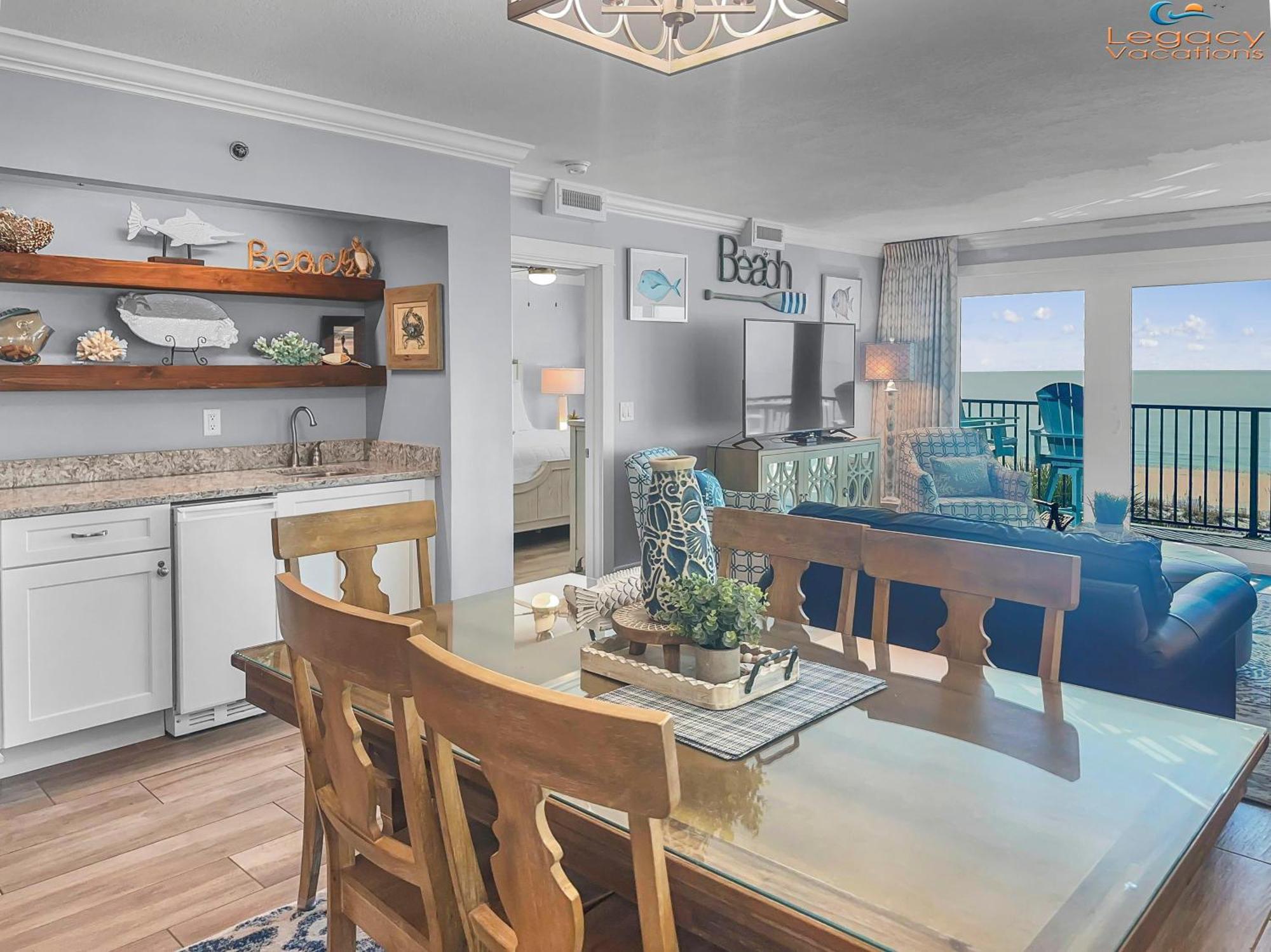So 401 - Lovely Remodeled 3 Bd Beachfront Condo! *