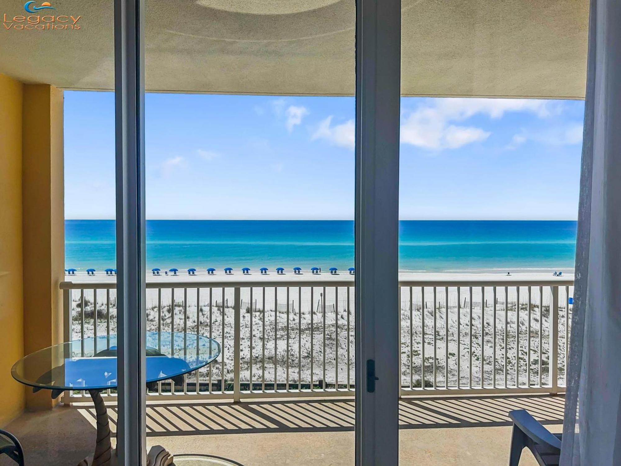 Apartment Azure #413- 3 Bd Beachfront - King Beds! *