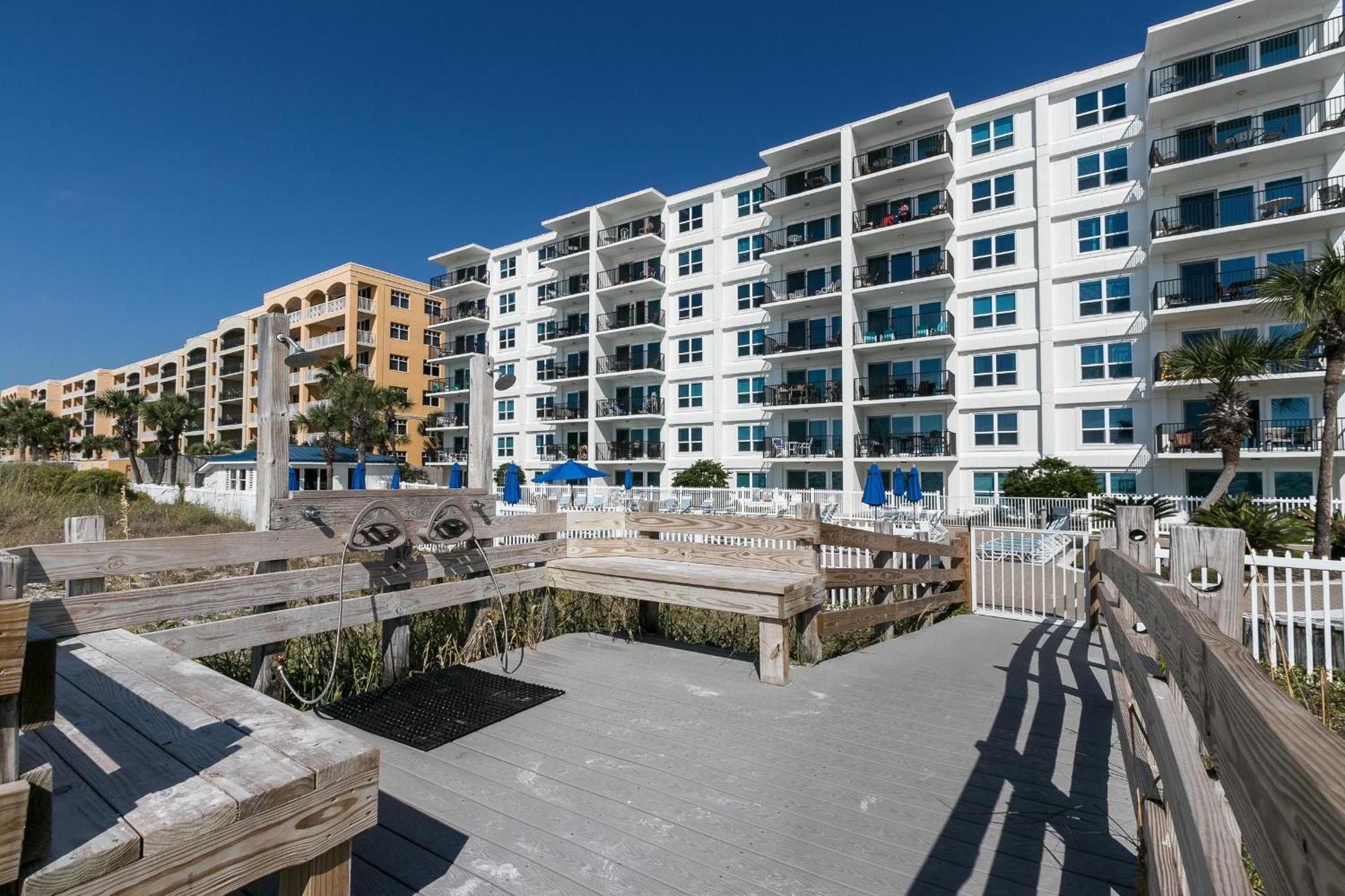 So 401 - Lovely Remodeled 3 Bd Beachfront Condo!
