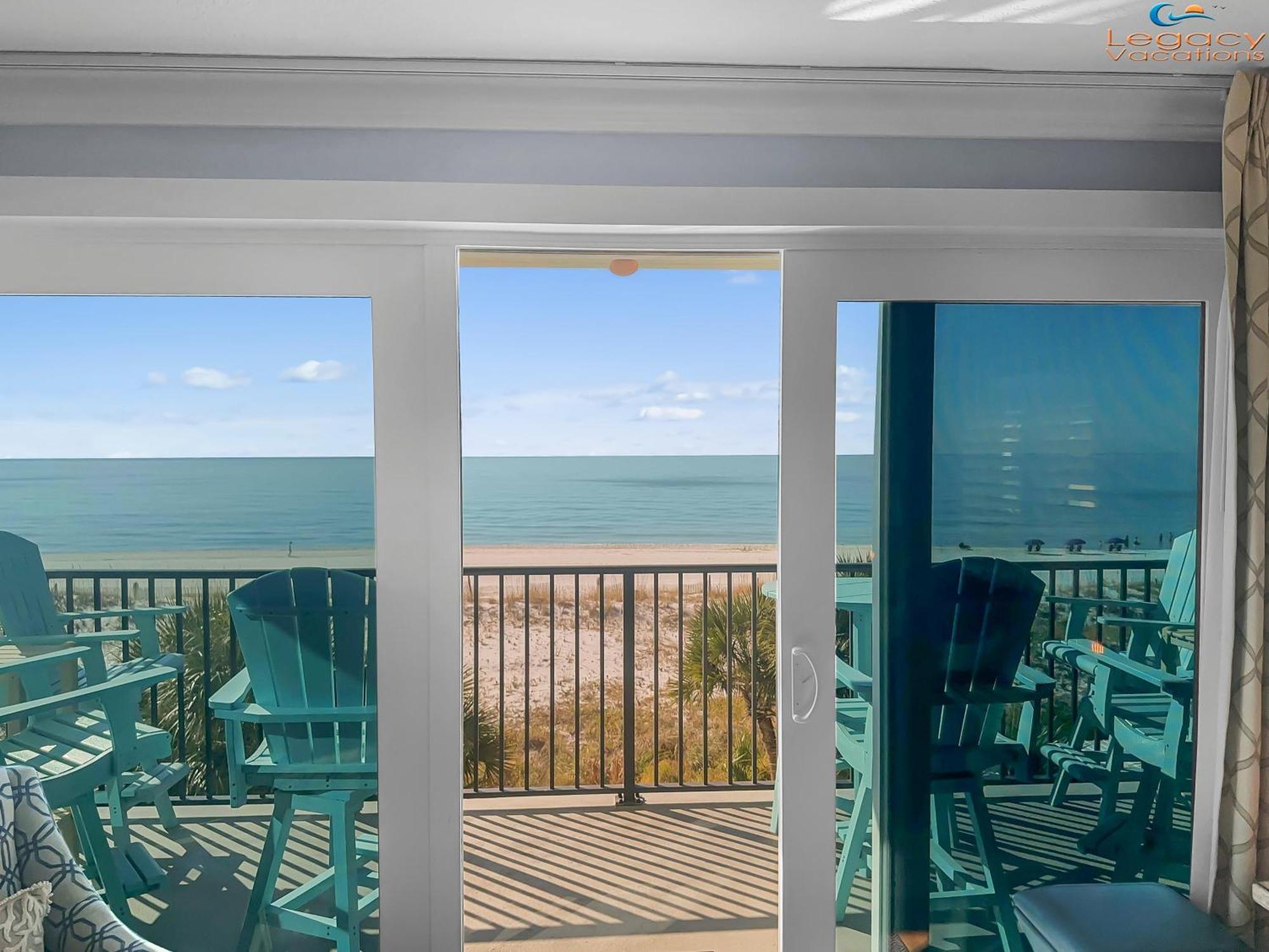Apartment So 401 - Lovely Remodeled 3 Bd Beachfront Condo! *