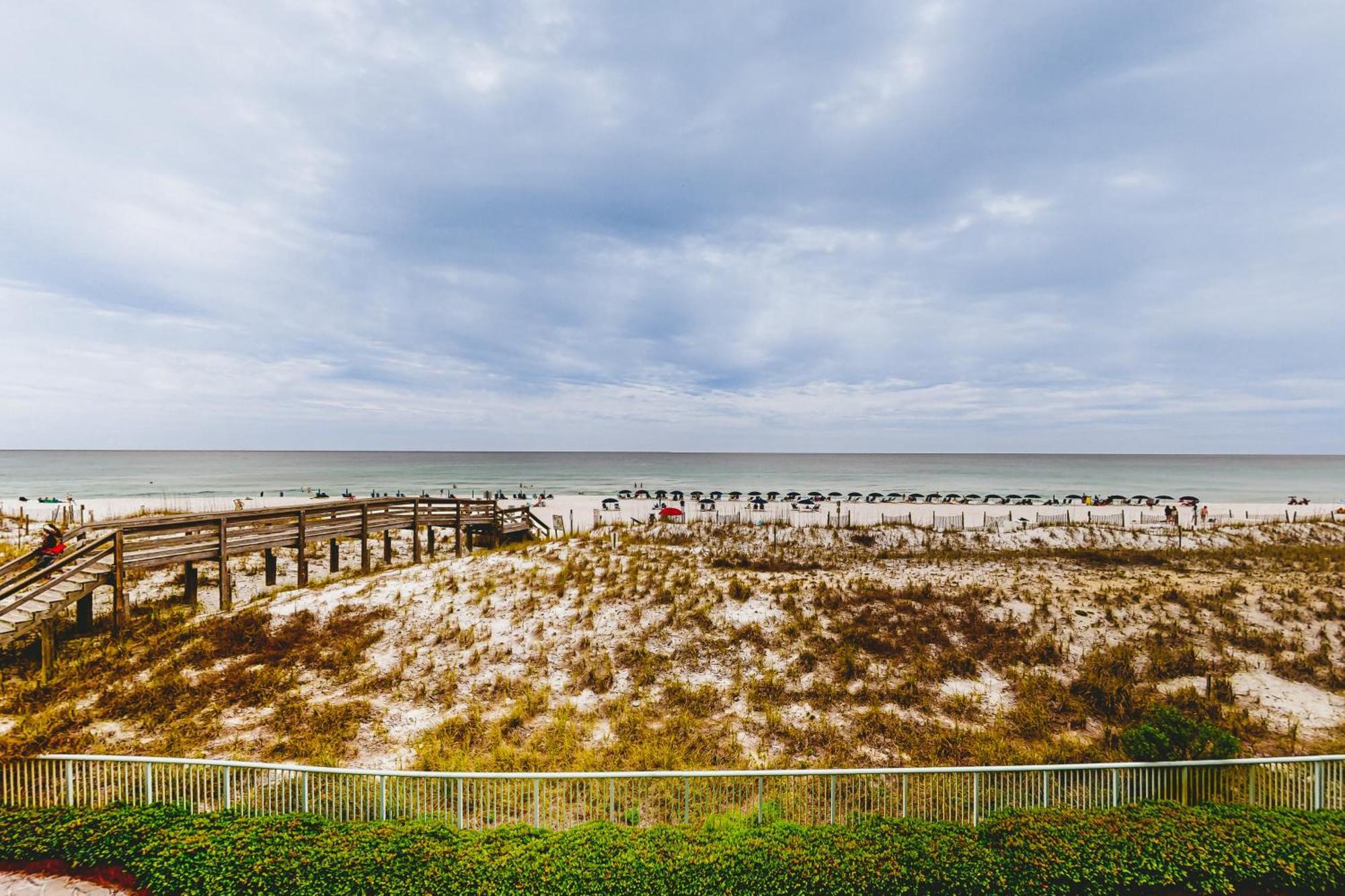 Apartment Pelican Isle 204 Gulf Clap