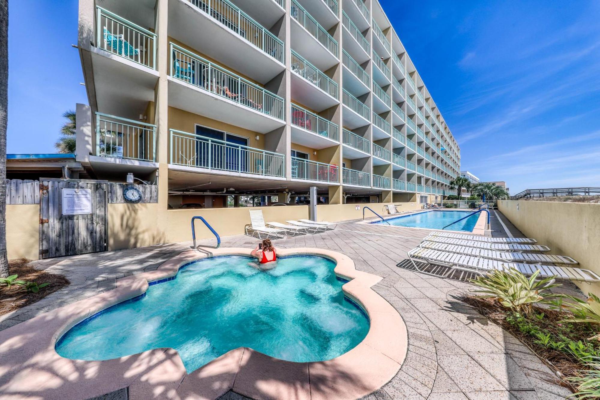 Apartment Pelican Isle 204 Gulf Clap