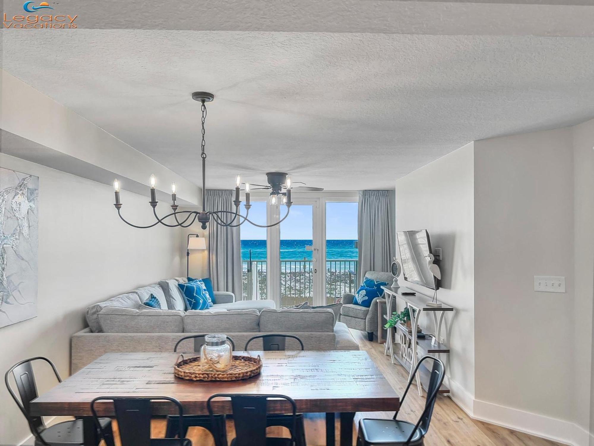 New Remodel - And Pool Access From Balcony! Apartment Fort Walton Beach