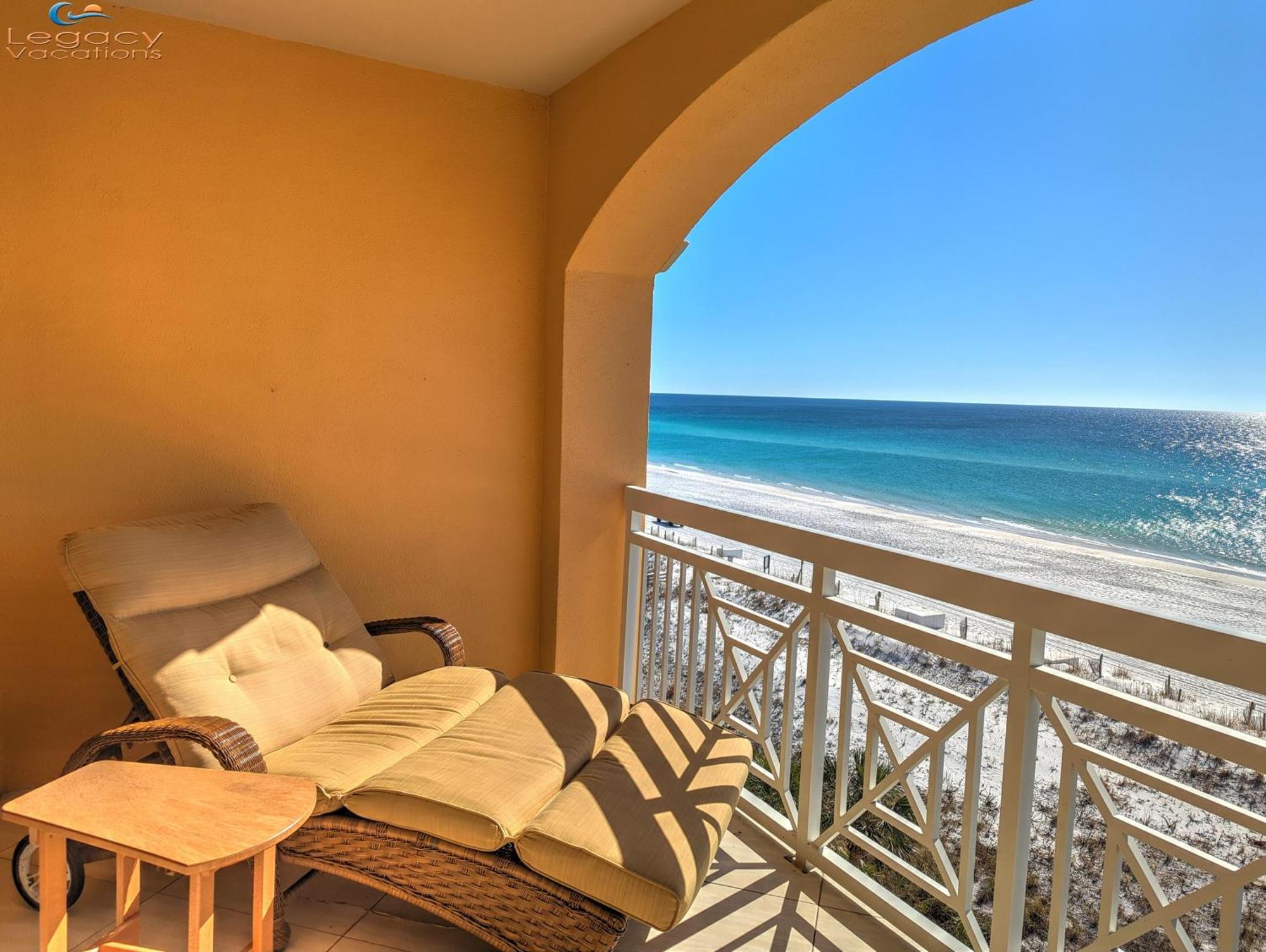 Holiday home Azure #602 *