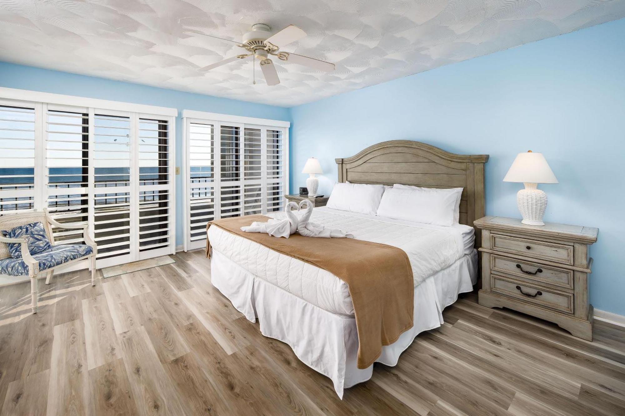 Surf Dweller 409 Apartment *