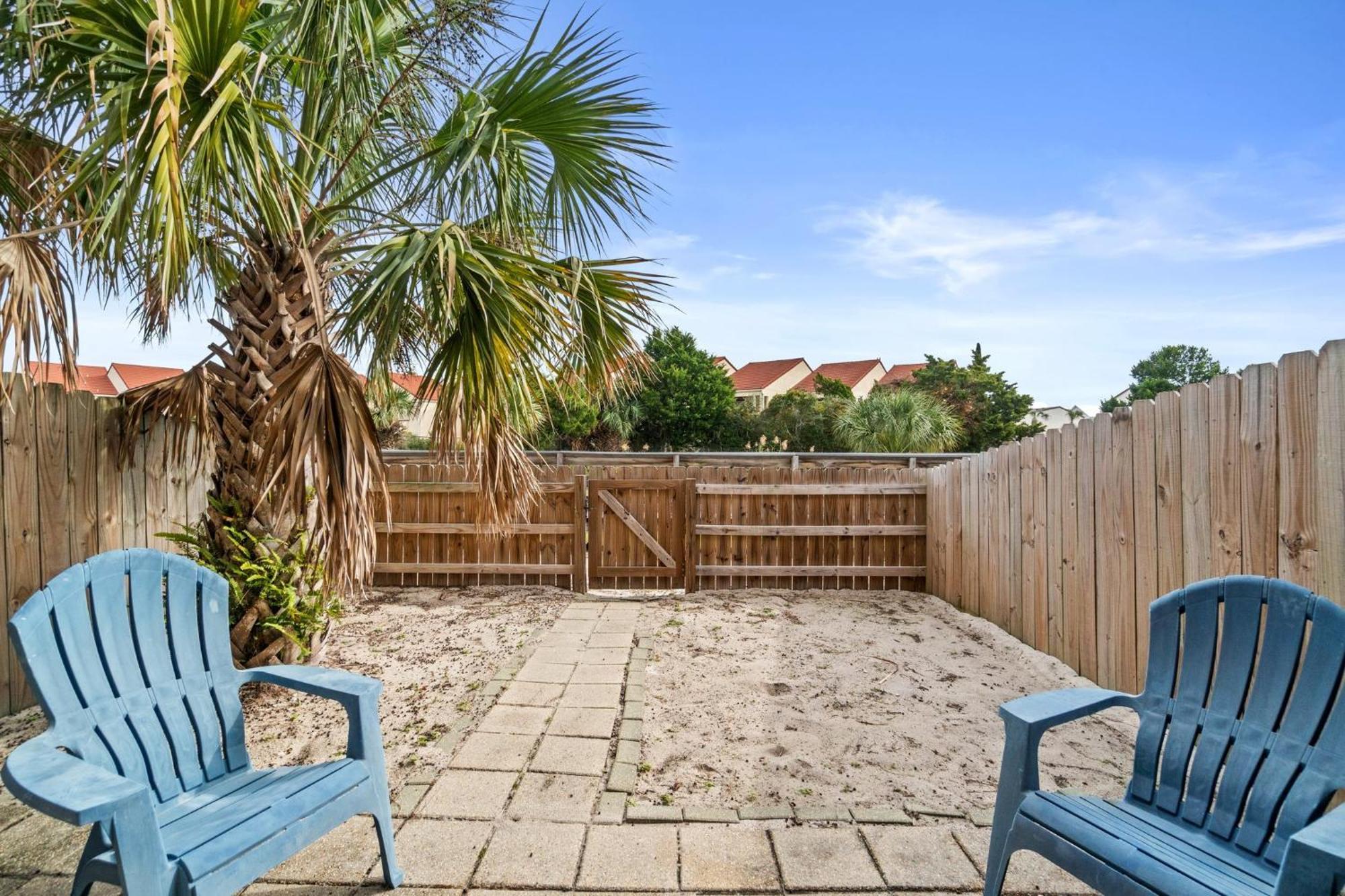 Bumble Townhome, Dog Friendly, Free Activities Included! Apartment *