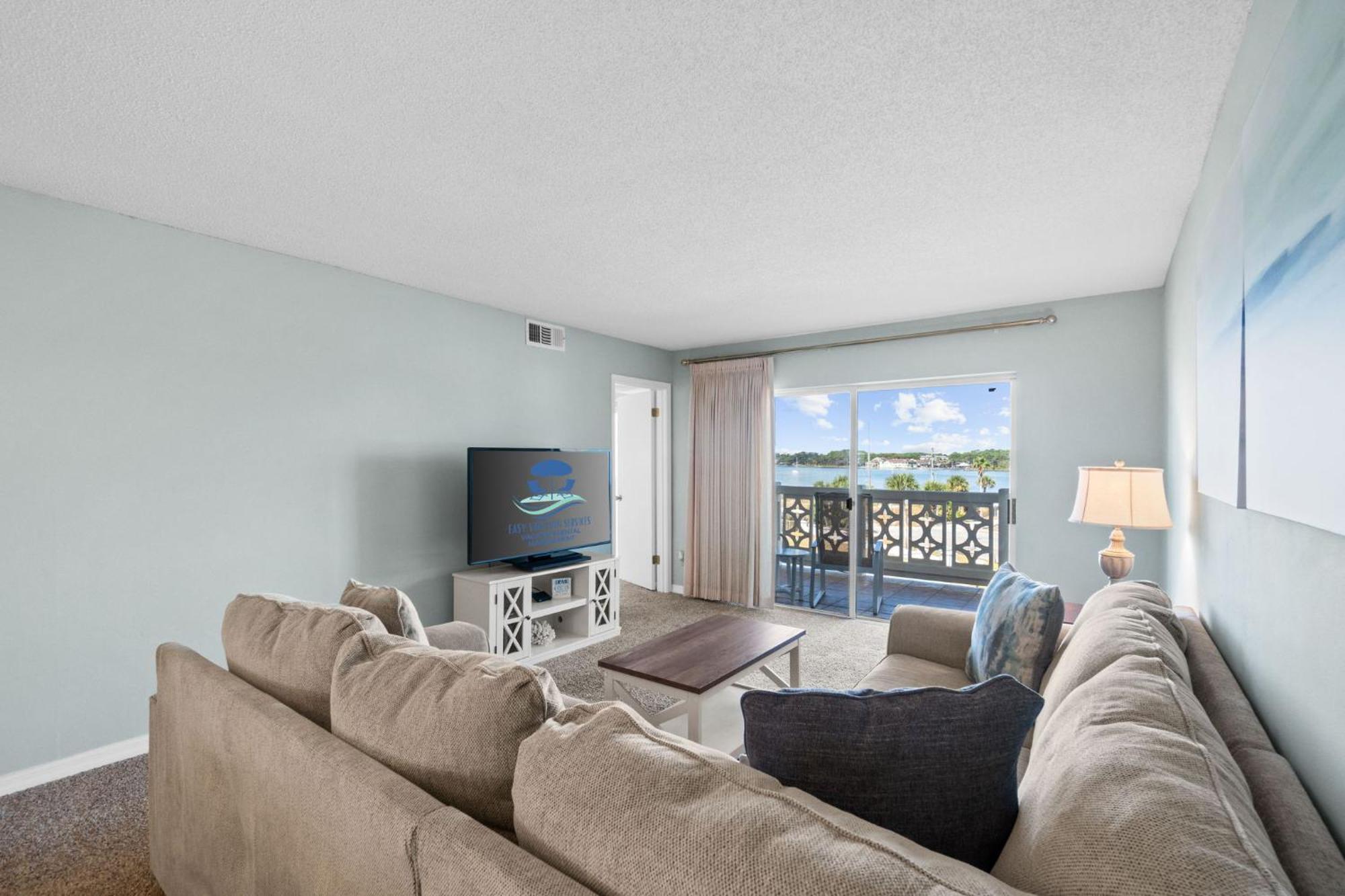 New! Bay Breeze 541, Free Activities Included! Fort Walton Beach