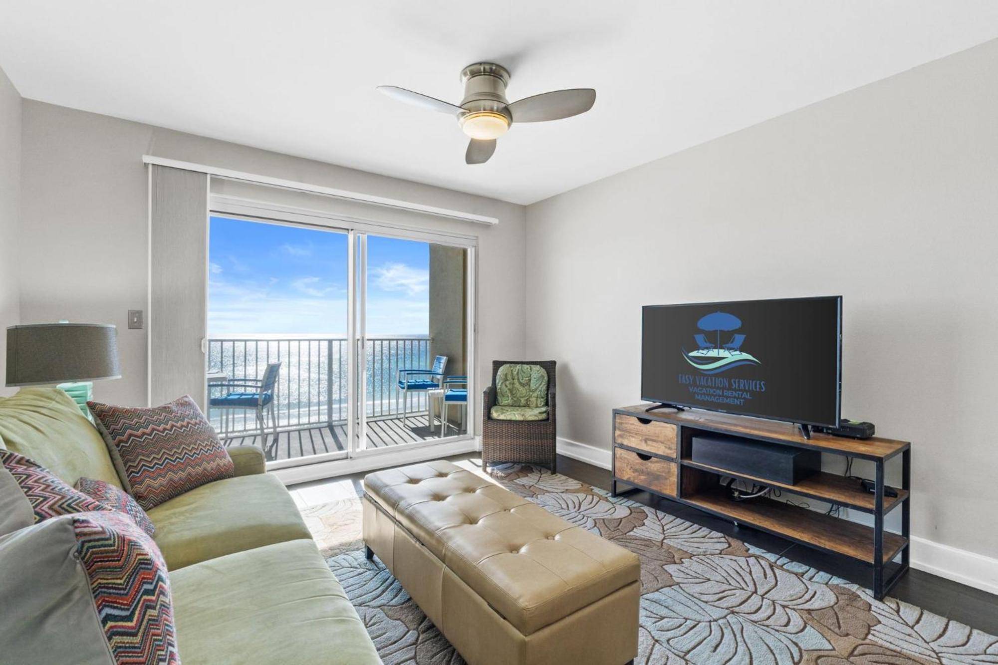Holiday home Front Penthouse Salty 602, Free Activities Included!