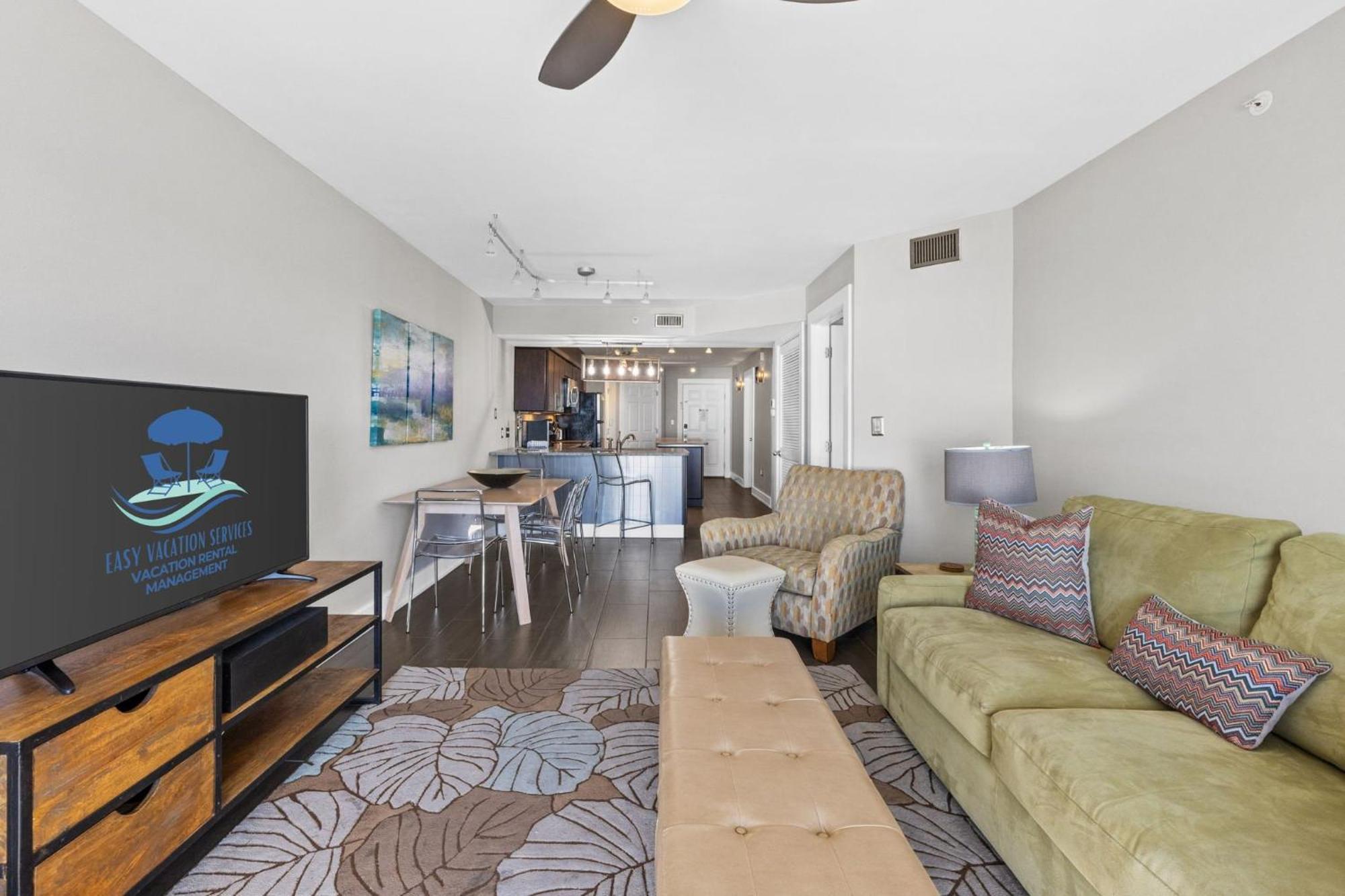 Front Penthouse Salty 602, Free Activities Included! Holiday home *