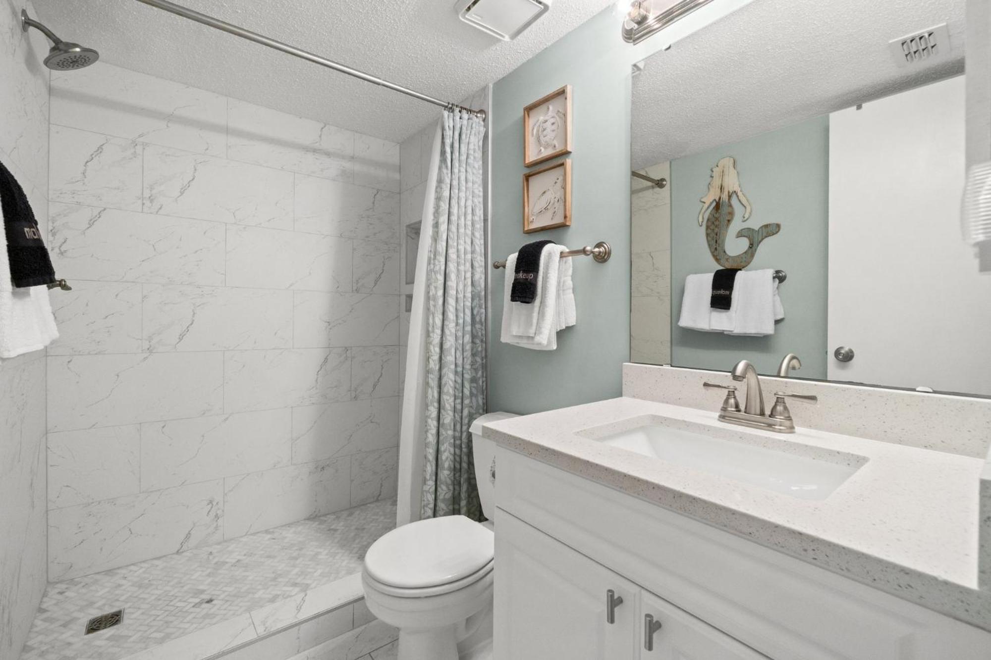 New! Bay Breeze 541, Free Activities Included! Apartment *