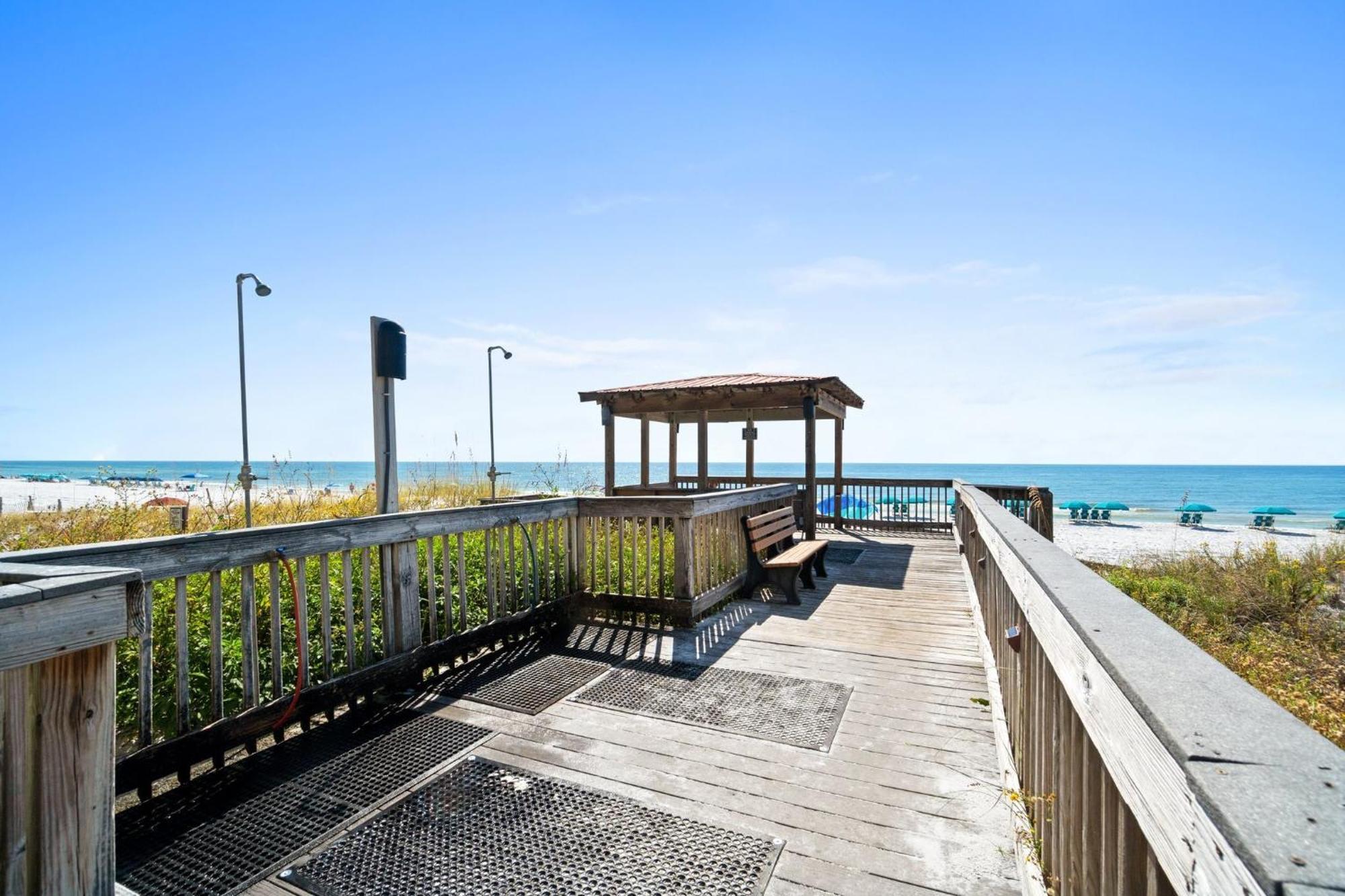 New! Bay Breeze 541, Free Activities Included! Apartment Fort Walton Beach