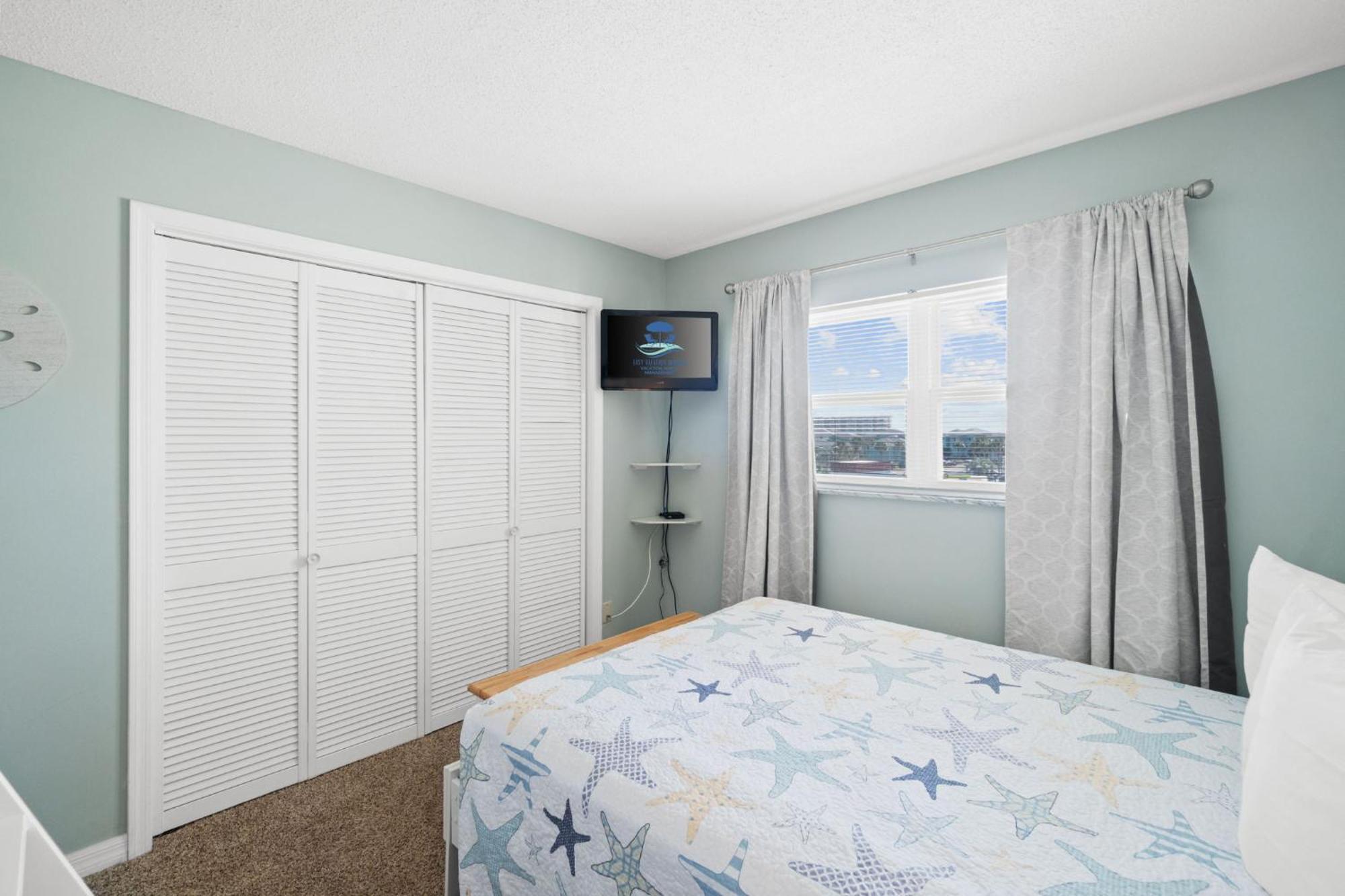New! Bay Breeze 541, Free Activities Included! Fort Walton Beach