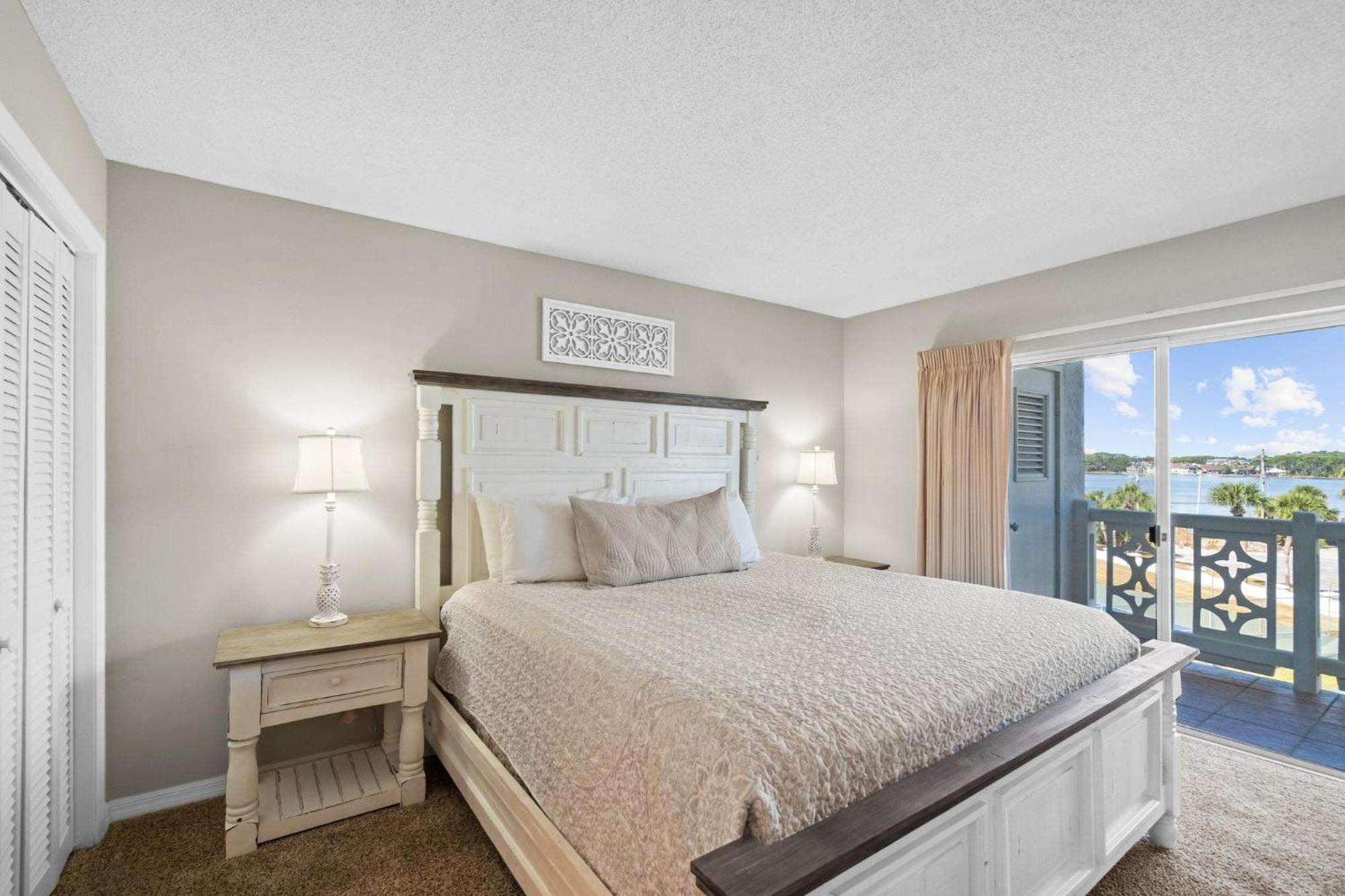 Apartment New! Bay Breeze 541, Free Activities Included! Fort Walton Beach