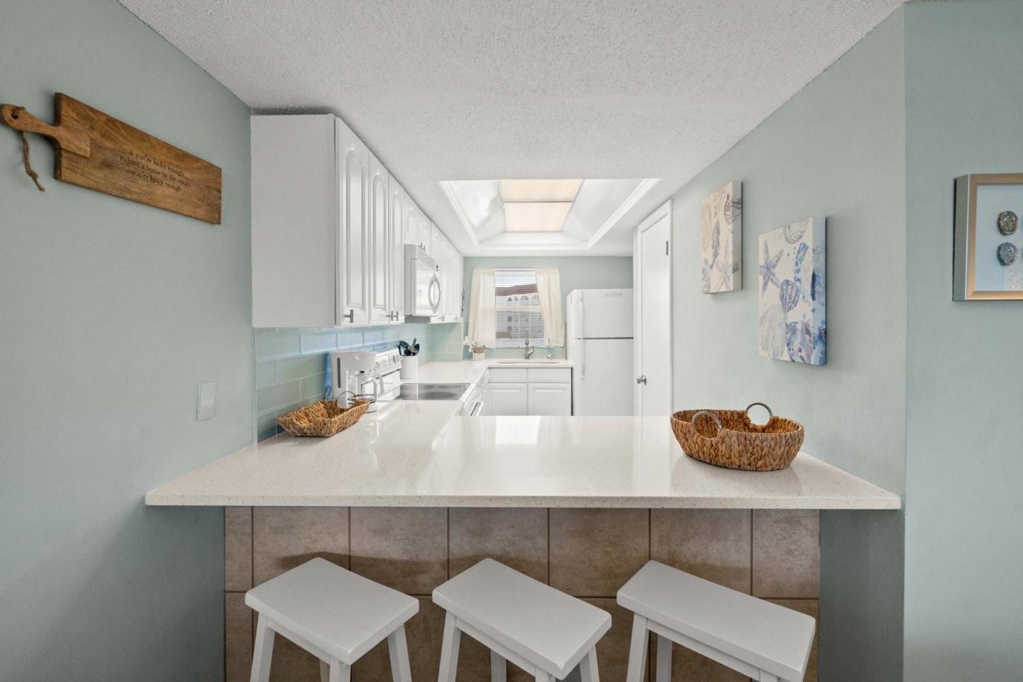 New! Bay Breeze 541, Free Activities Included! Apartment Fort Walton Beach