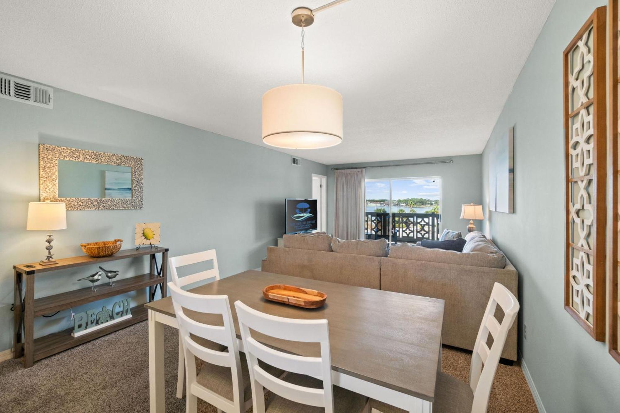 Apartment New! Bay Breeze 541, Free Activities Included!