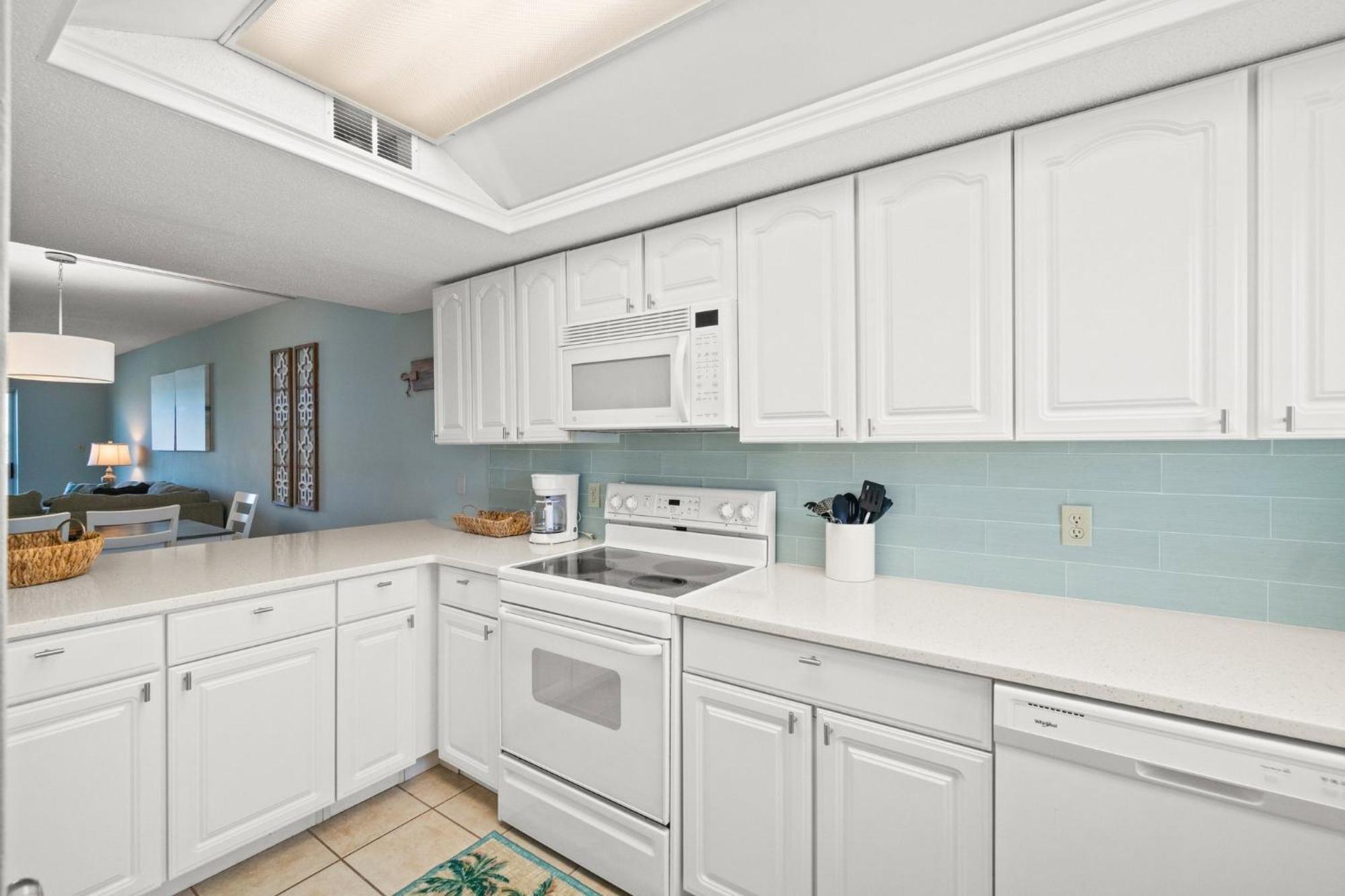 New! Bay Breeze 541, Free Activities Included! * Fort Walton Beach