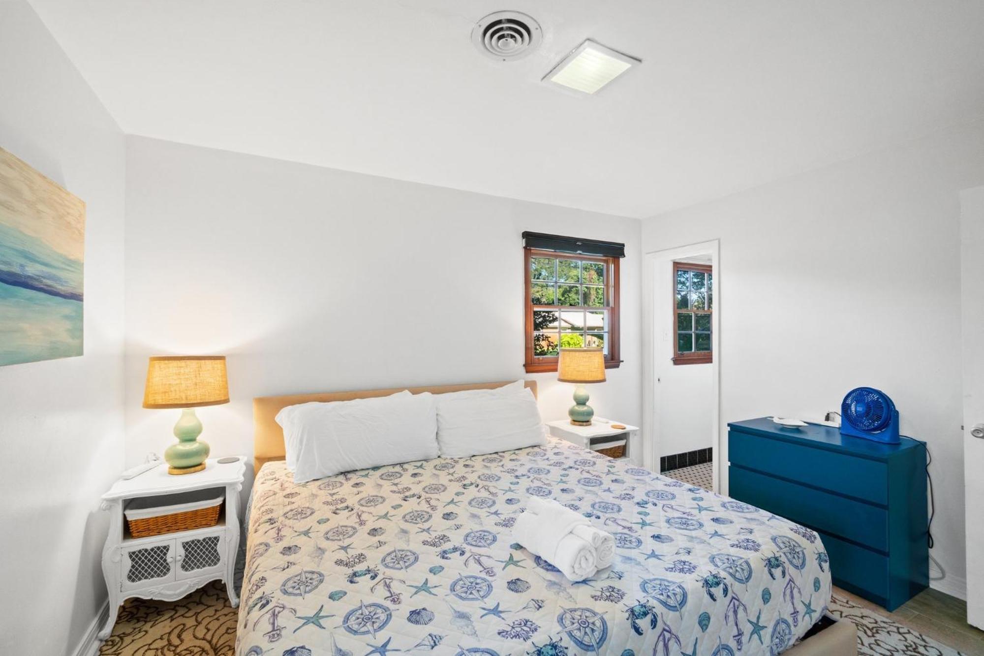 Little House, Single Family Home, Sleeps 8, Free Activities Included! Holiday home Fort Walton Beach