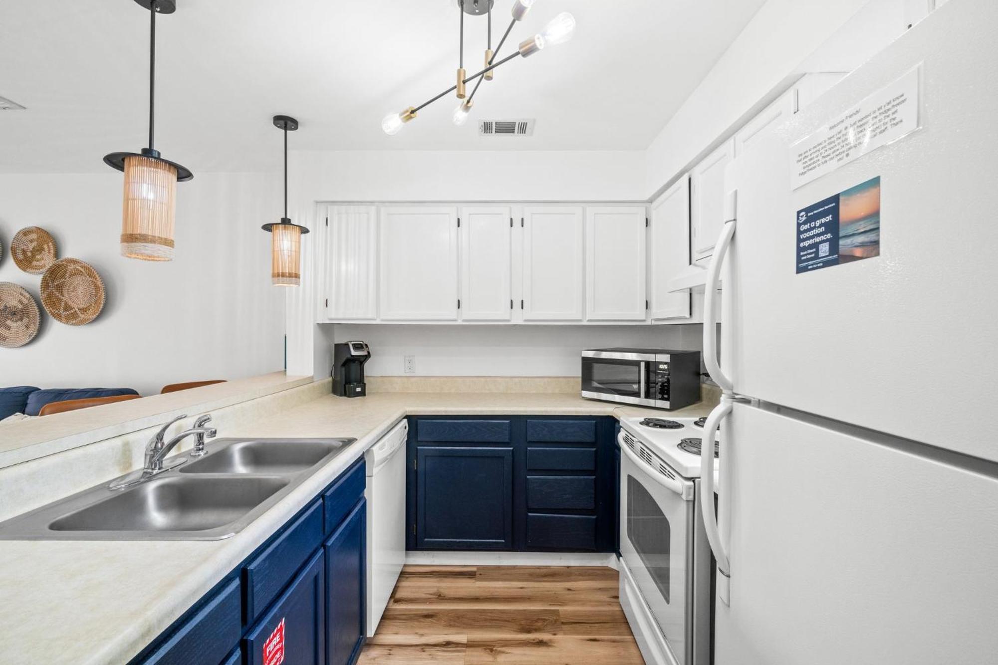 Bumble Townhome, Dog Friendly, Free Activities Included! Apartment