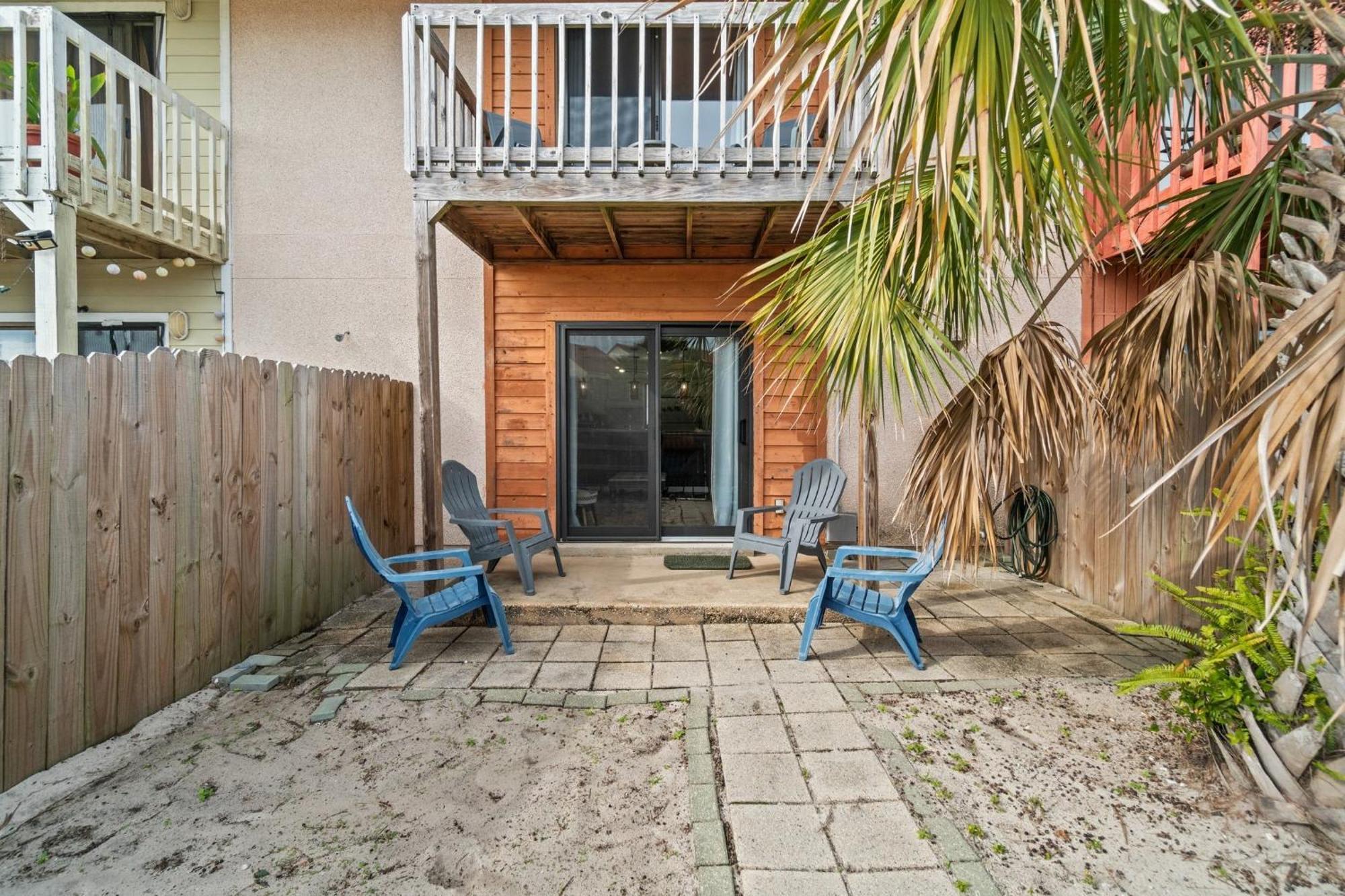 Bumble Townhome, Dog Friendly, Free Activities Included! Fort Walton Beach