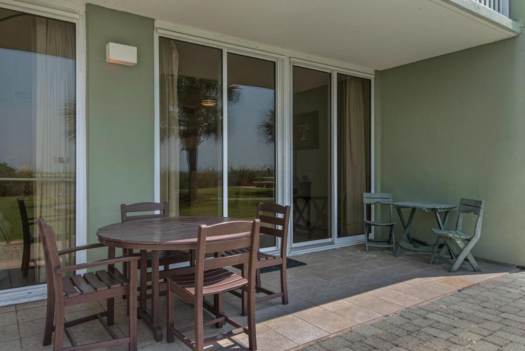 Front, Family Tides 103, Free Activities Included! Apartment *