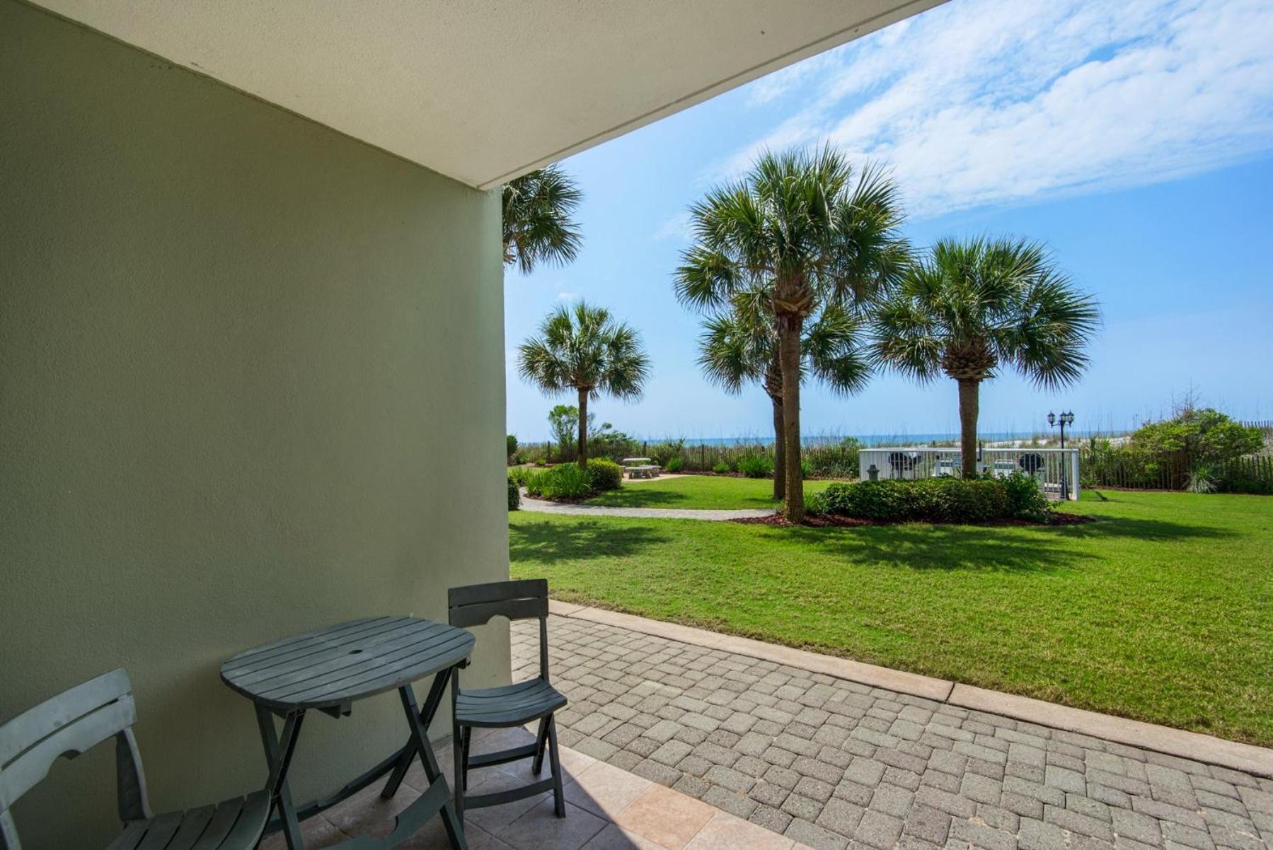 Apartment Front, Family Tides 103, Free Activities Included! *