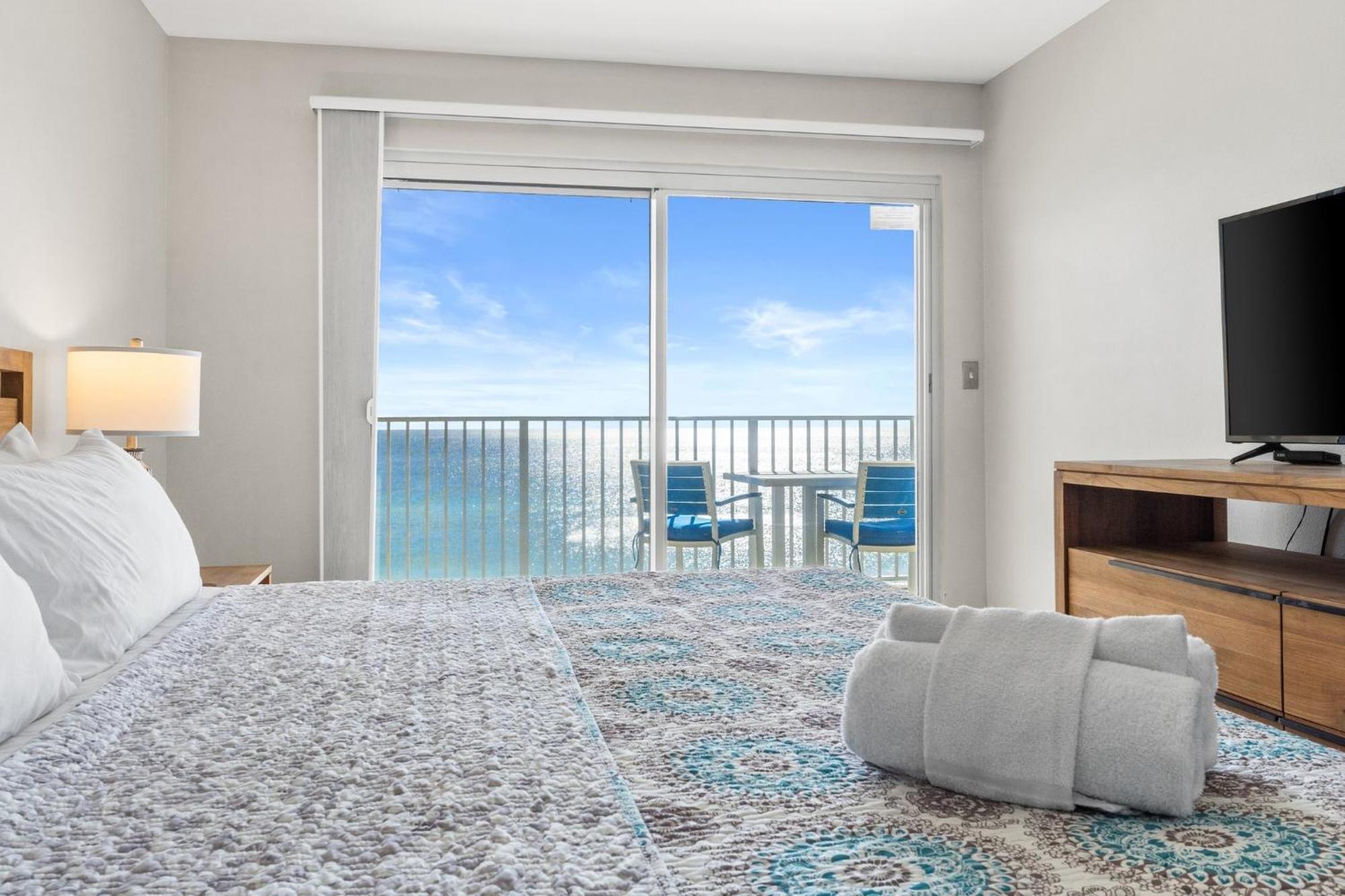 Front Penthouse Salty 602, Free Activities Included!
