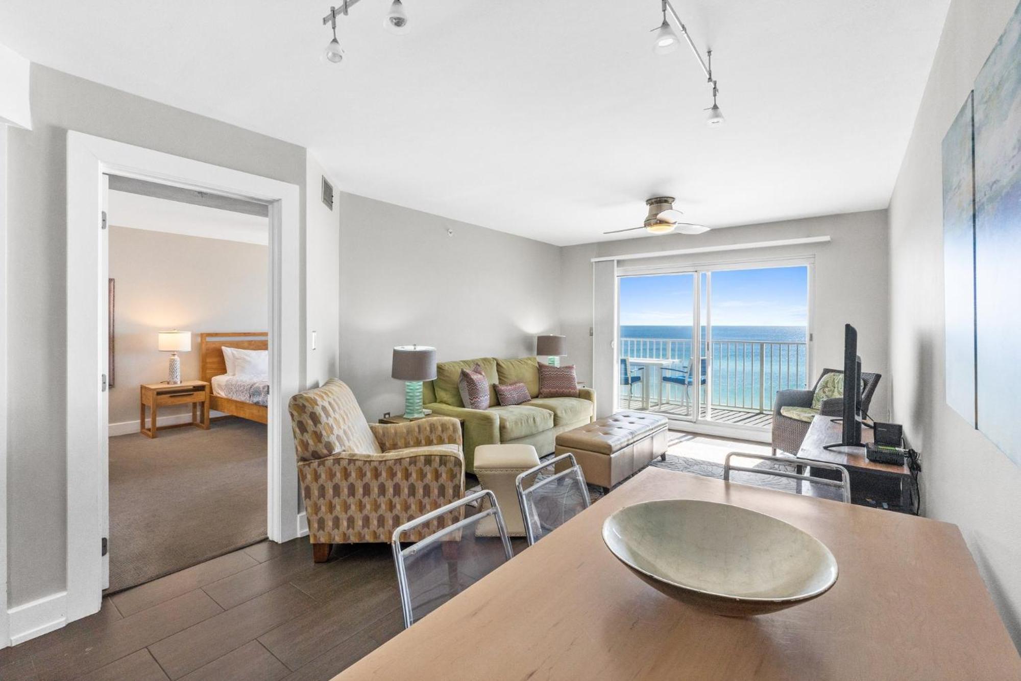 Front Penthouse Salty 602, Free Activities Included! * Fort Walton Beach