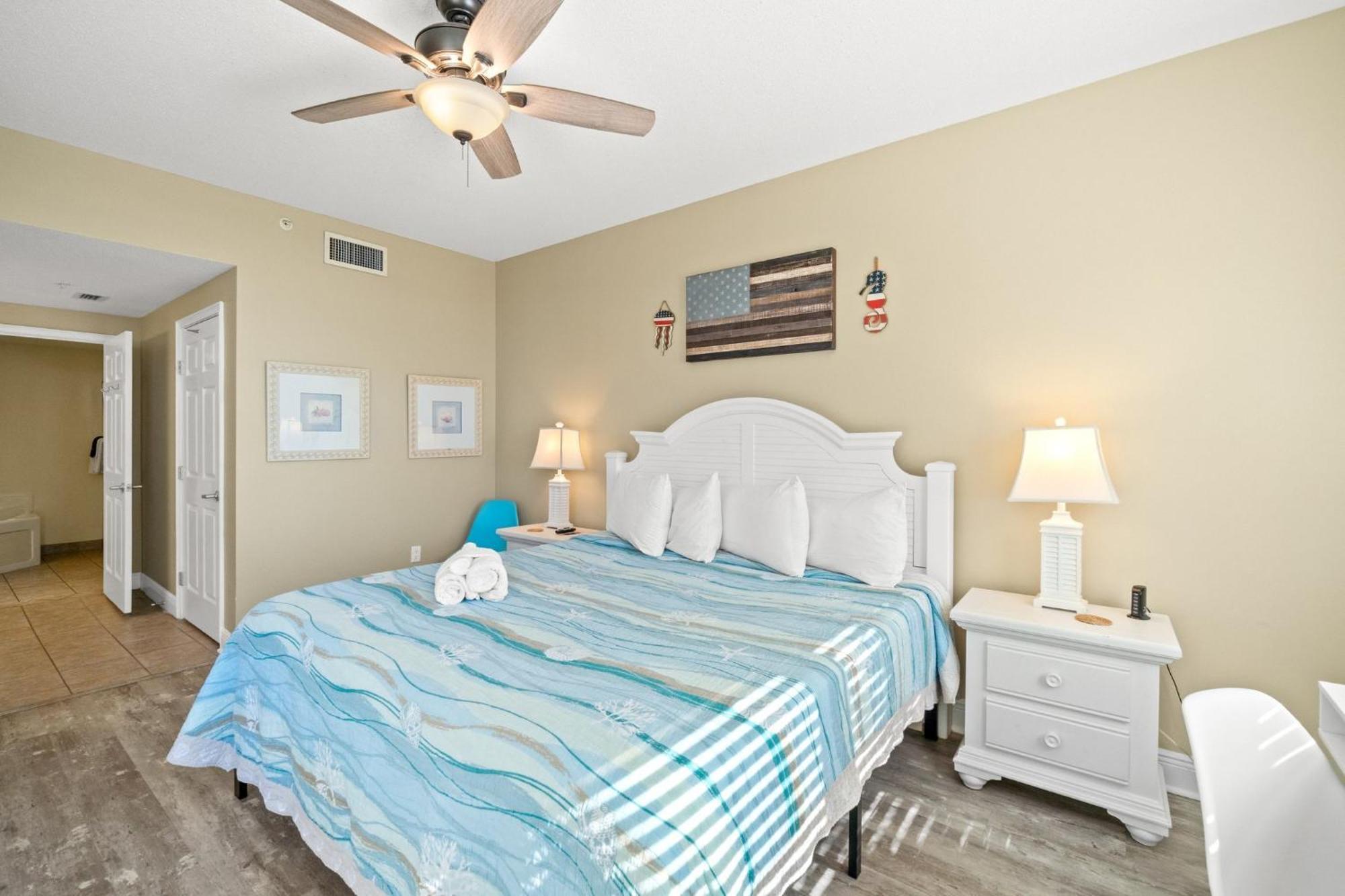 Apartment Beachfront, Melissas Happy Place 205, Newly Rem, Free Activities Included!
